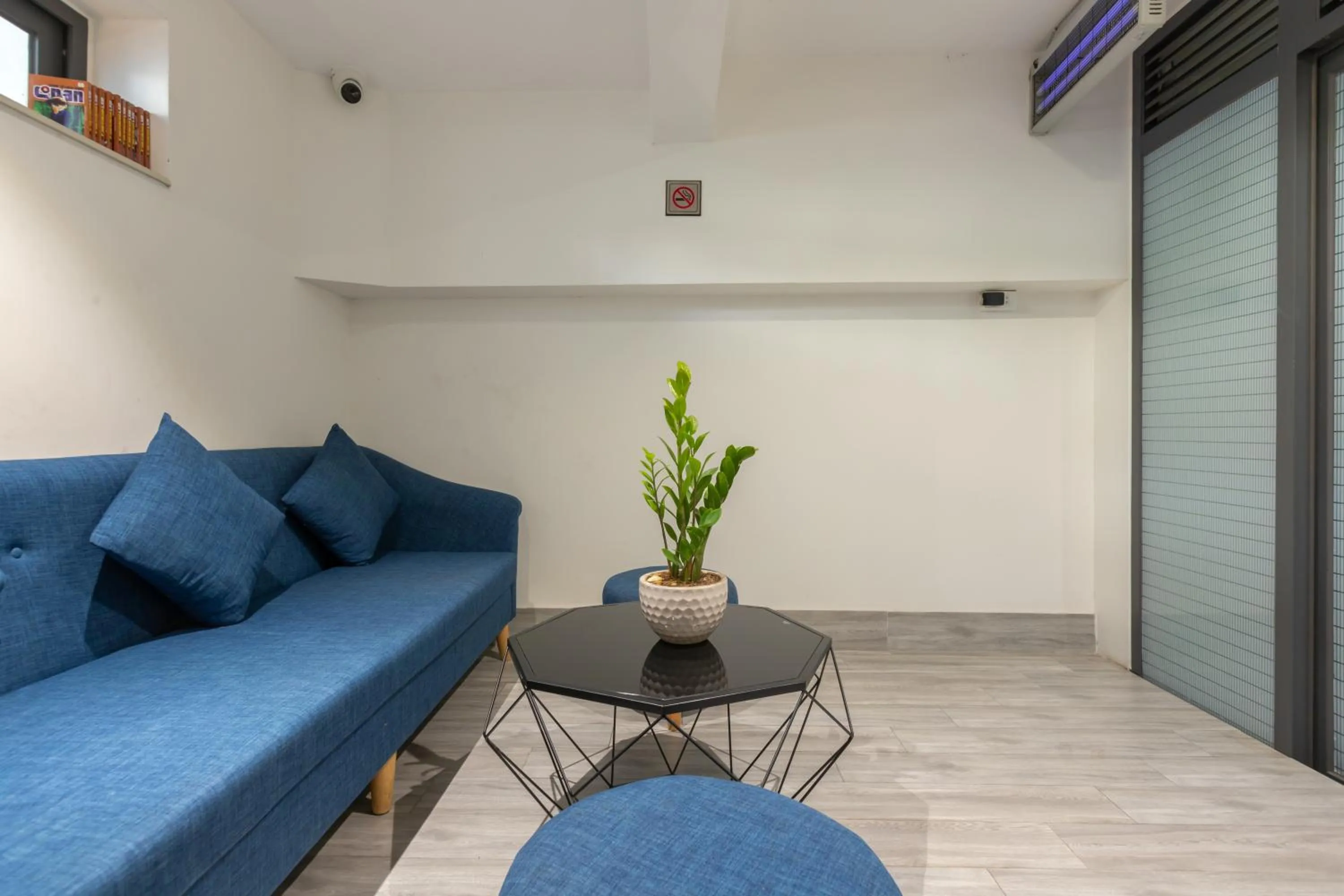 Bin Bin Hotel 12 Near Sala Residence