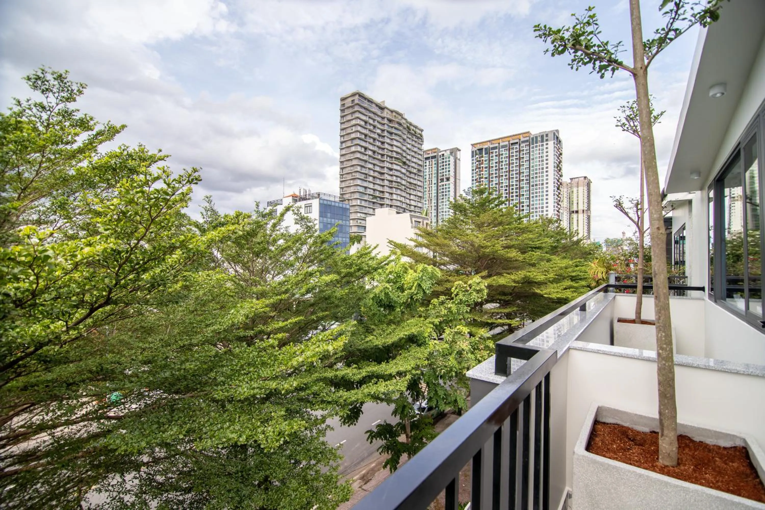 Bin Bin Hotel 12 Near Sala Residence