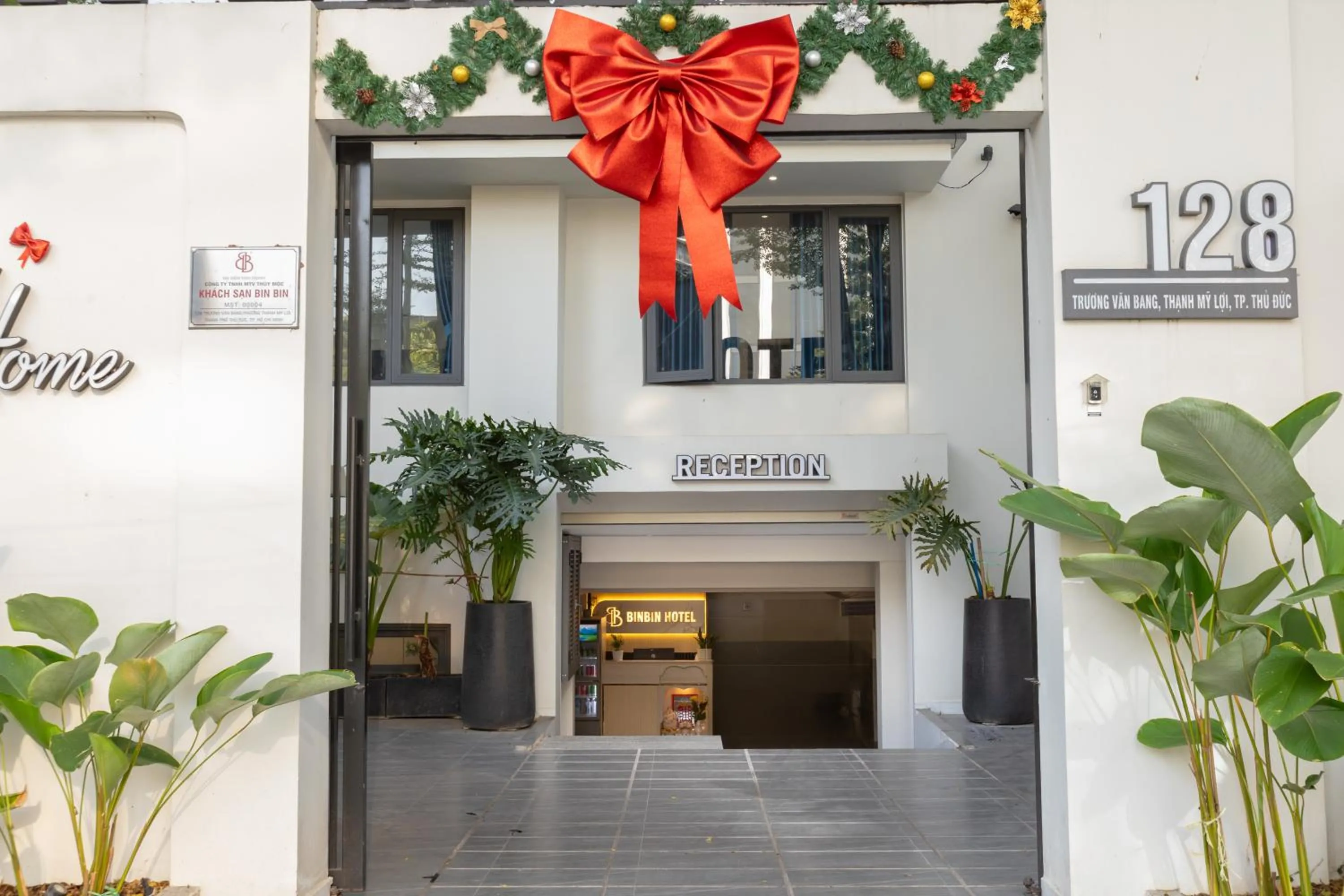 Bin Bin Hotel 12 Near Sala Residence