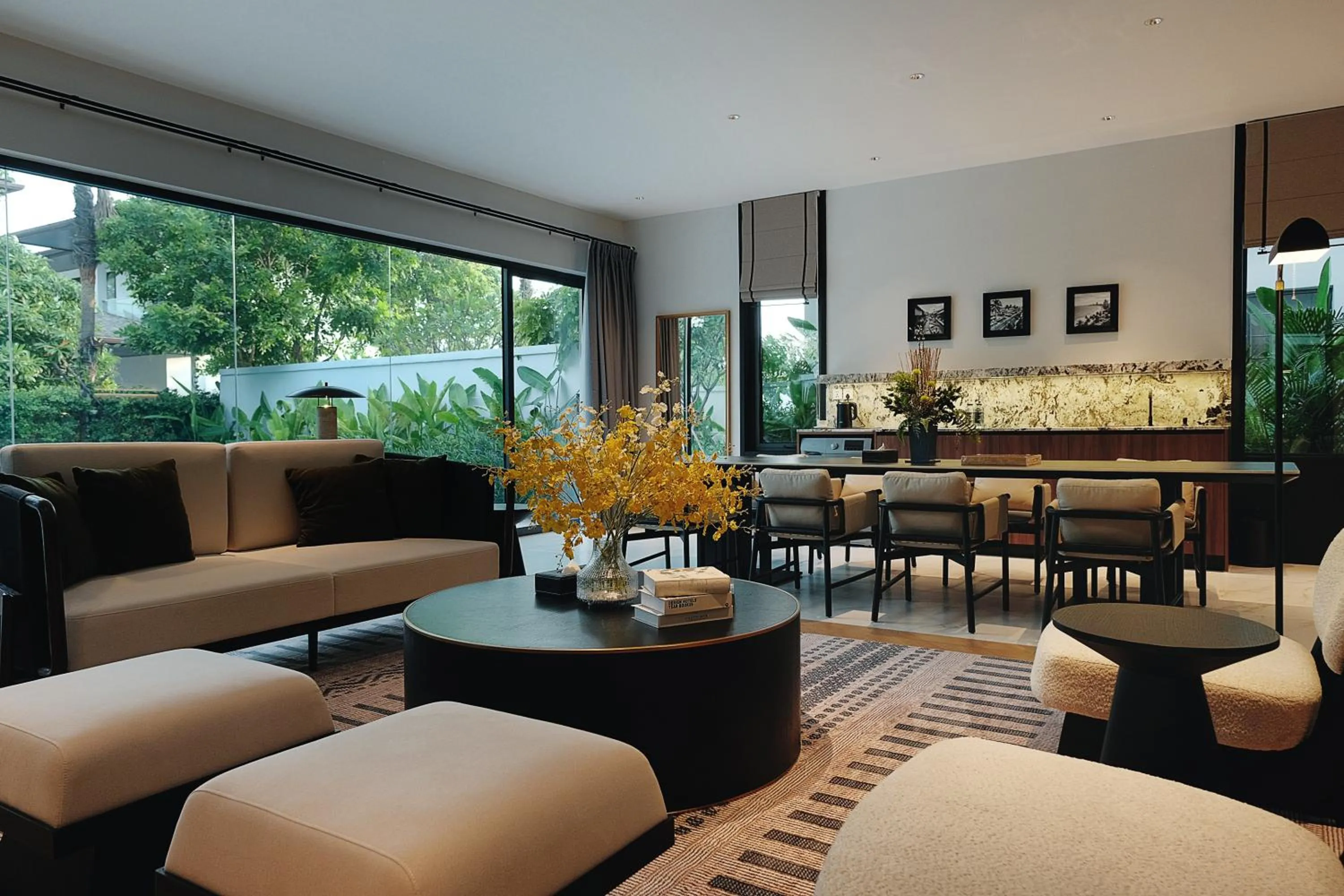 Living room in Argo Pattaya Resort and Villas