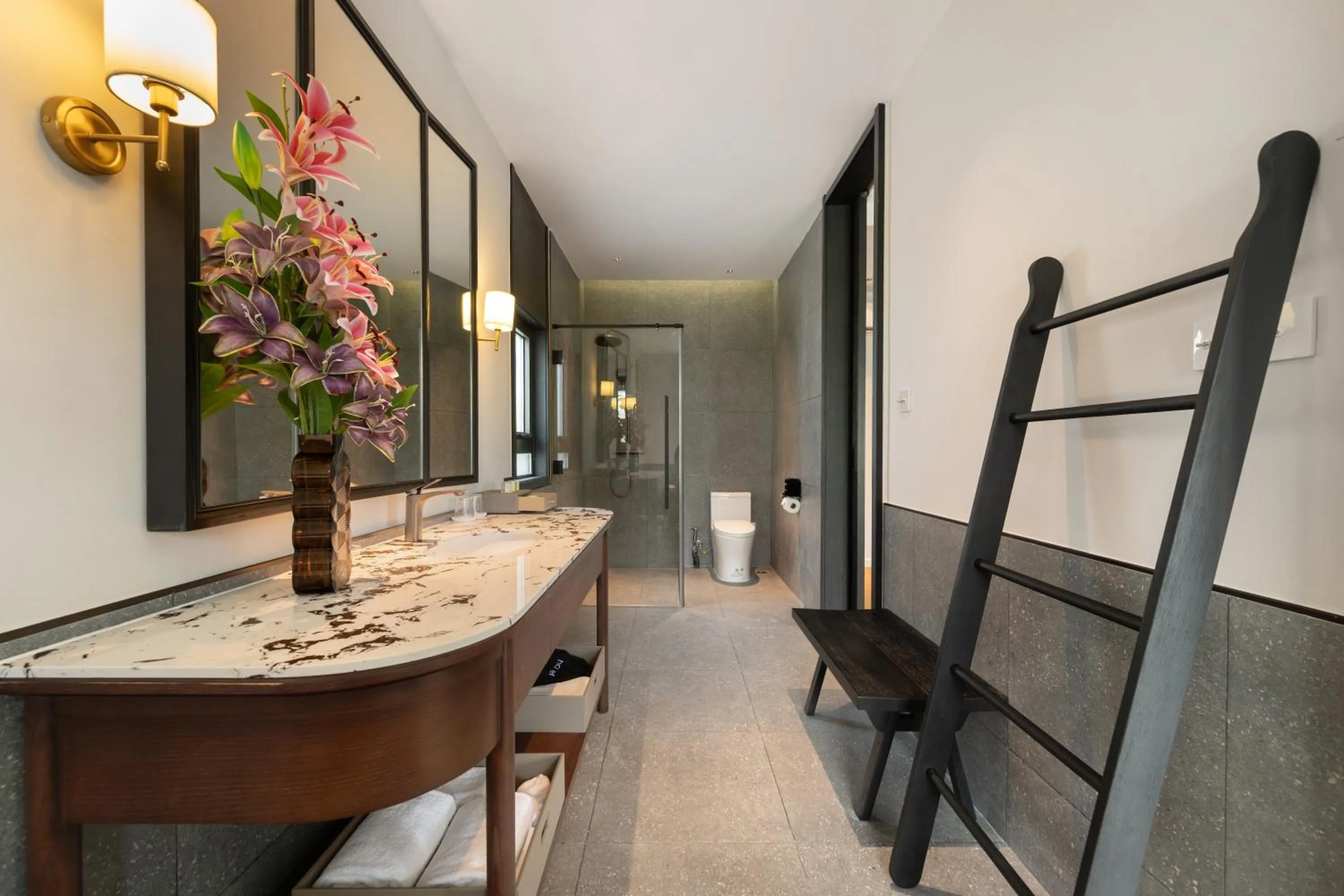 Toilet, Bed in Argo Pattaya Resort and Villas