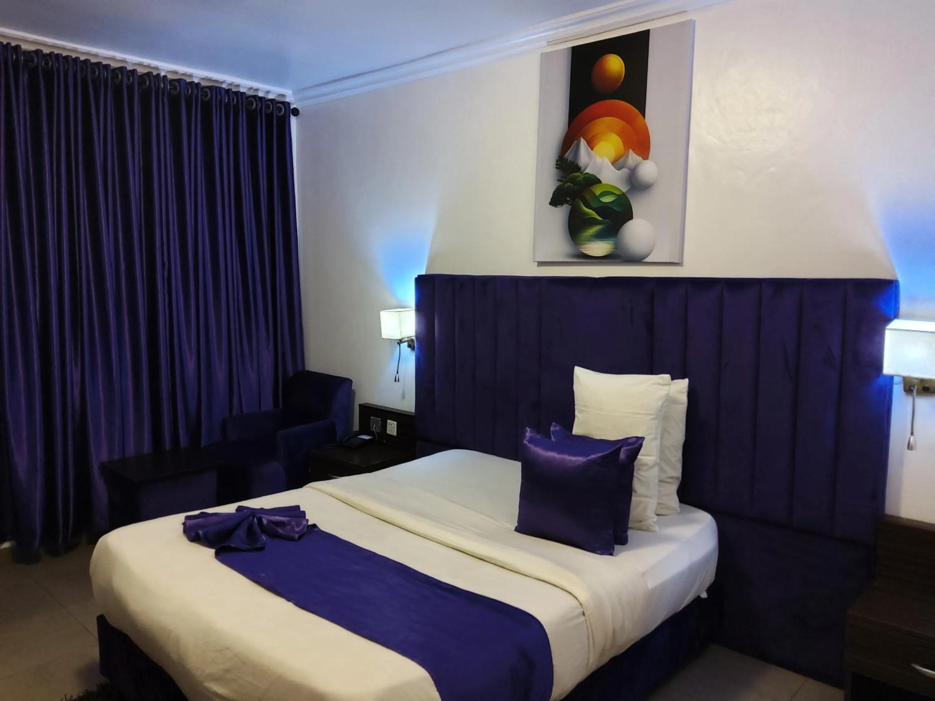 Crownedge Hotels