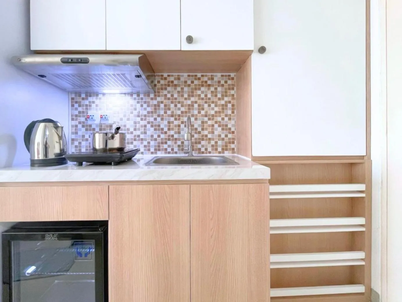 Modern Living Pakuwon Mall Surabaya By ProIns