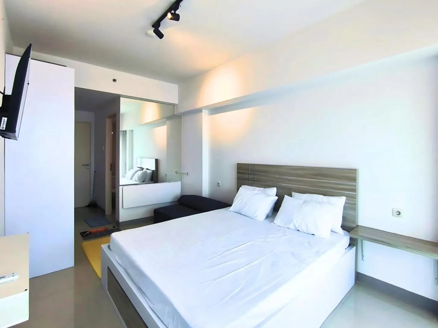 Modern Living Pakuwon Mall Surabaya By ProIns
