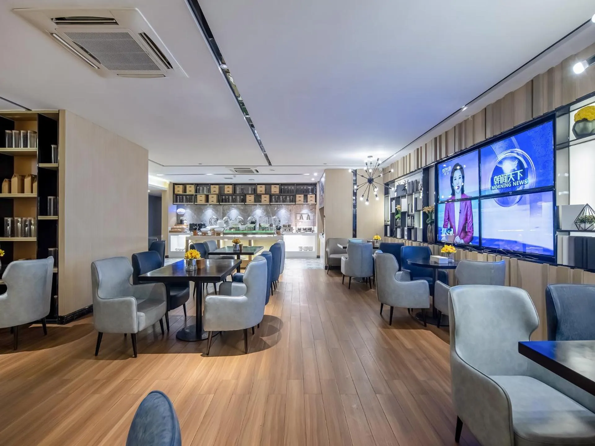 Restaurant/places to eat in Echarm Hotel Nanning the MixC Exhibition Center Metro Station
