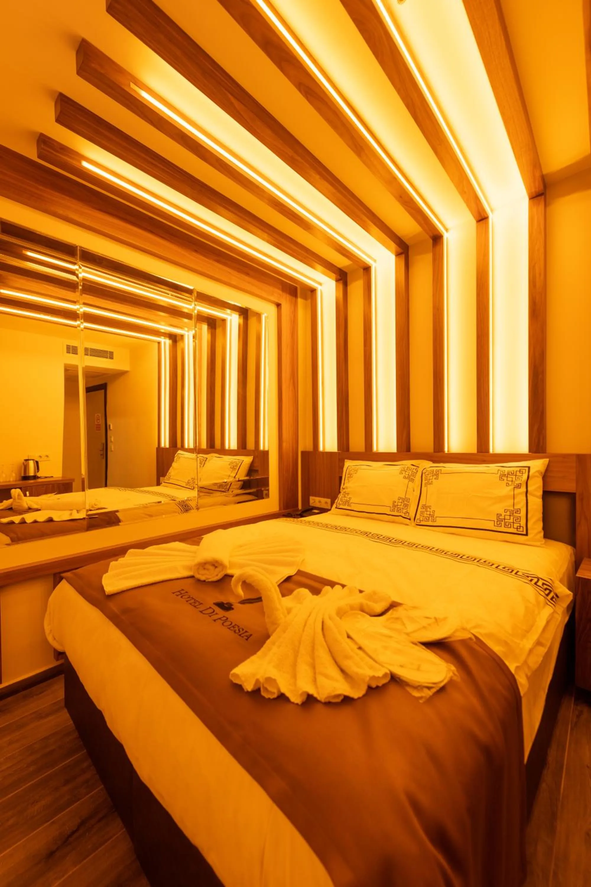 Bed in hotel di poesia deluxe