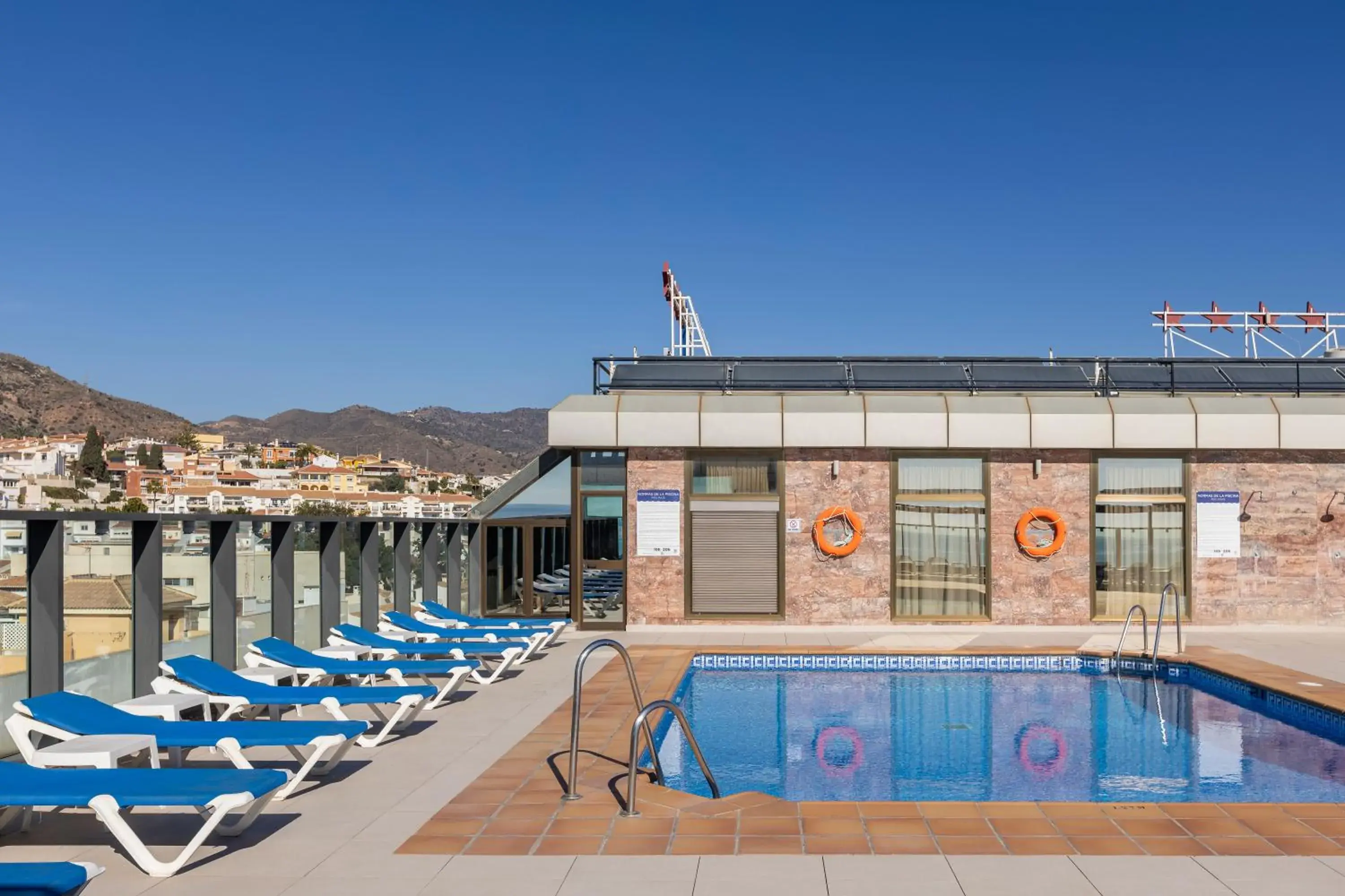 Swimming pool in Moon Dreams Calabahía Swimming pool in Moon Dreams Calabahía