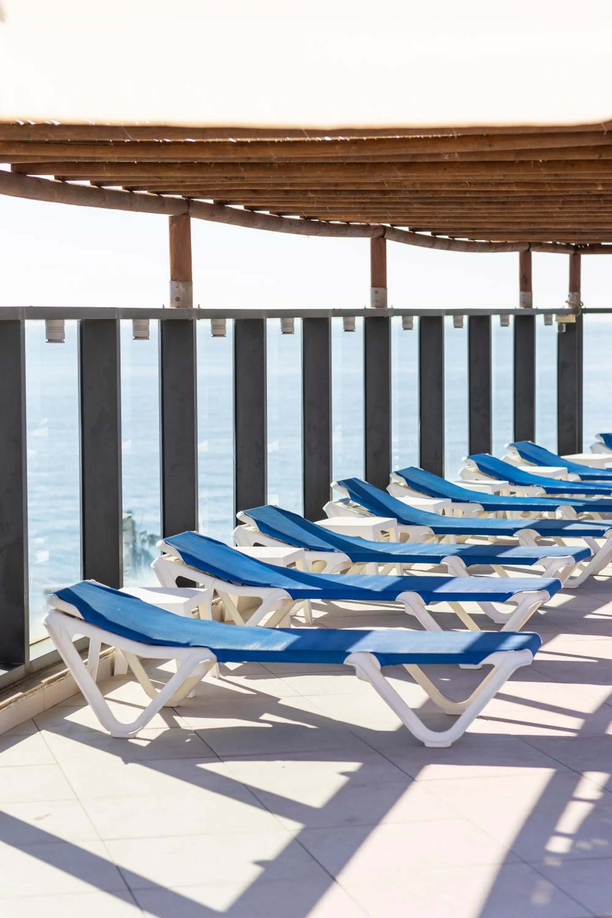 Swimming pool in Moon Dreams Calabahía