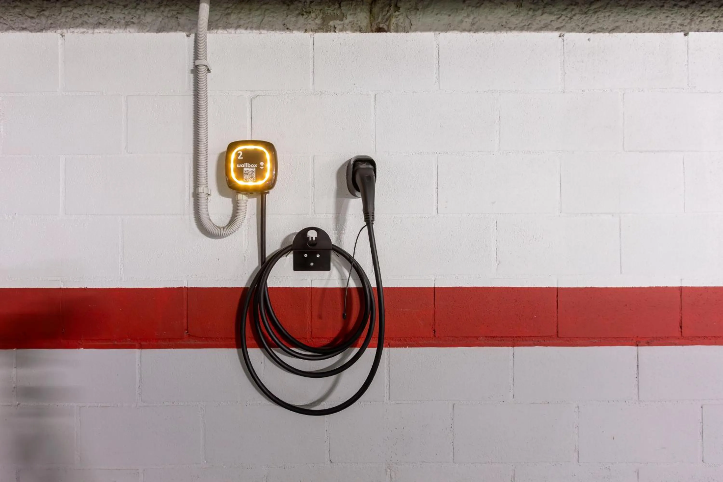 Parking in Moon Dreams Calabahía