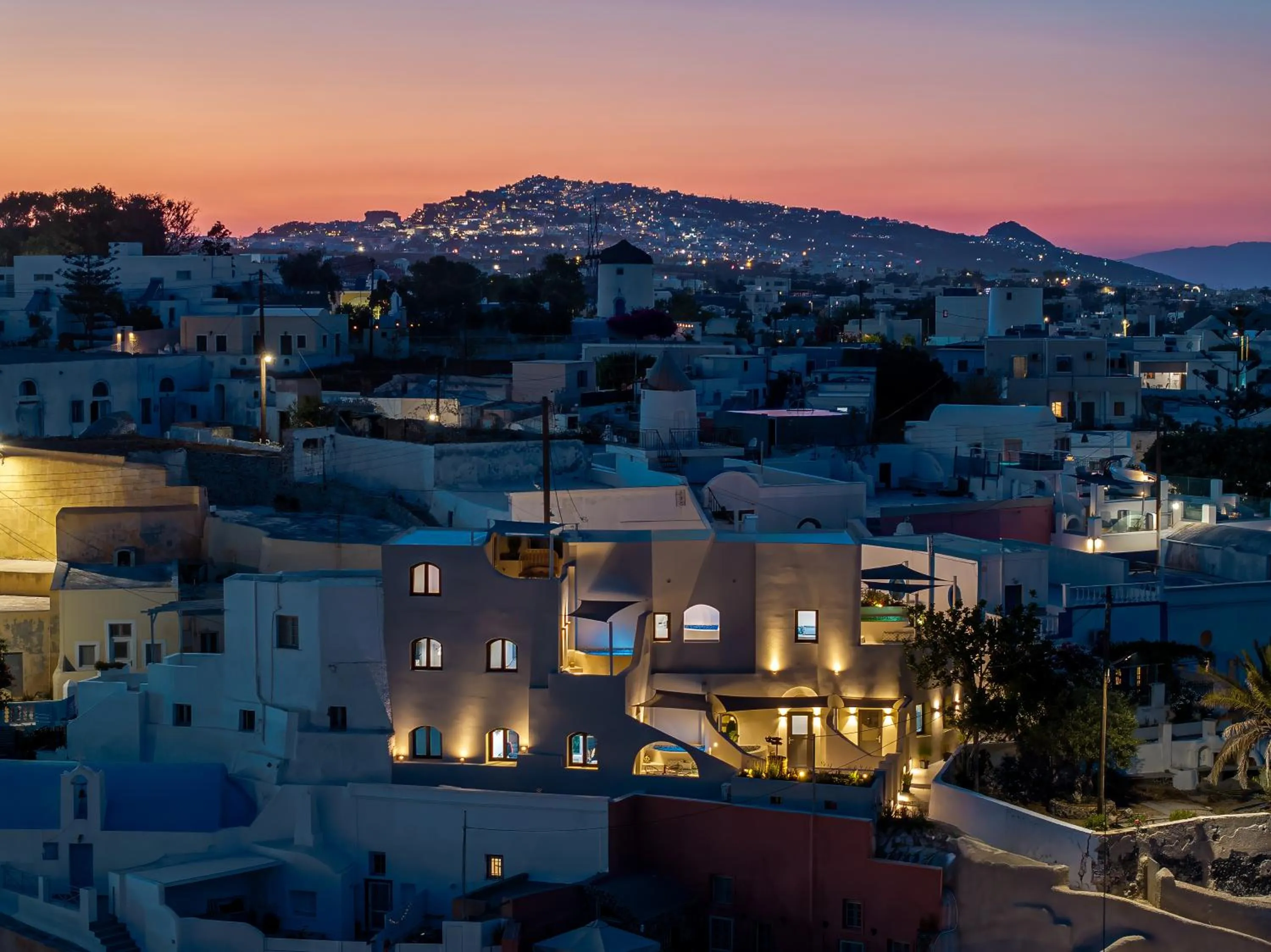 Property building in Galaria Serenity Suites