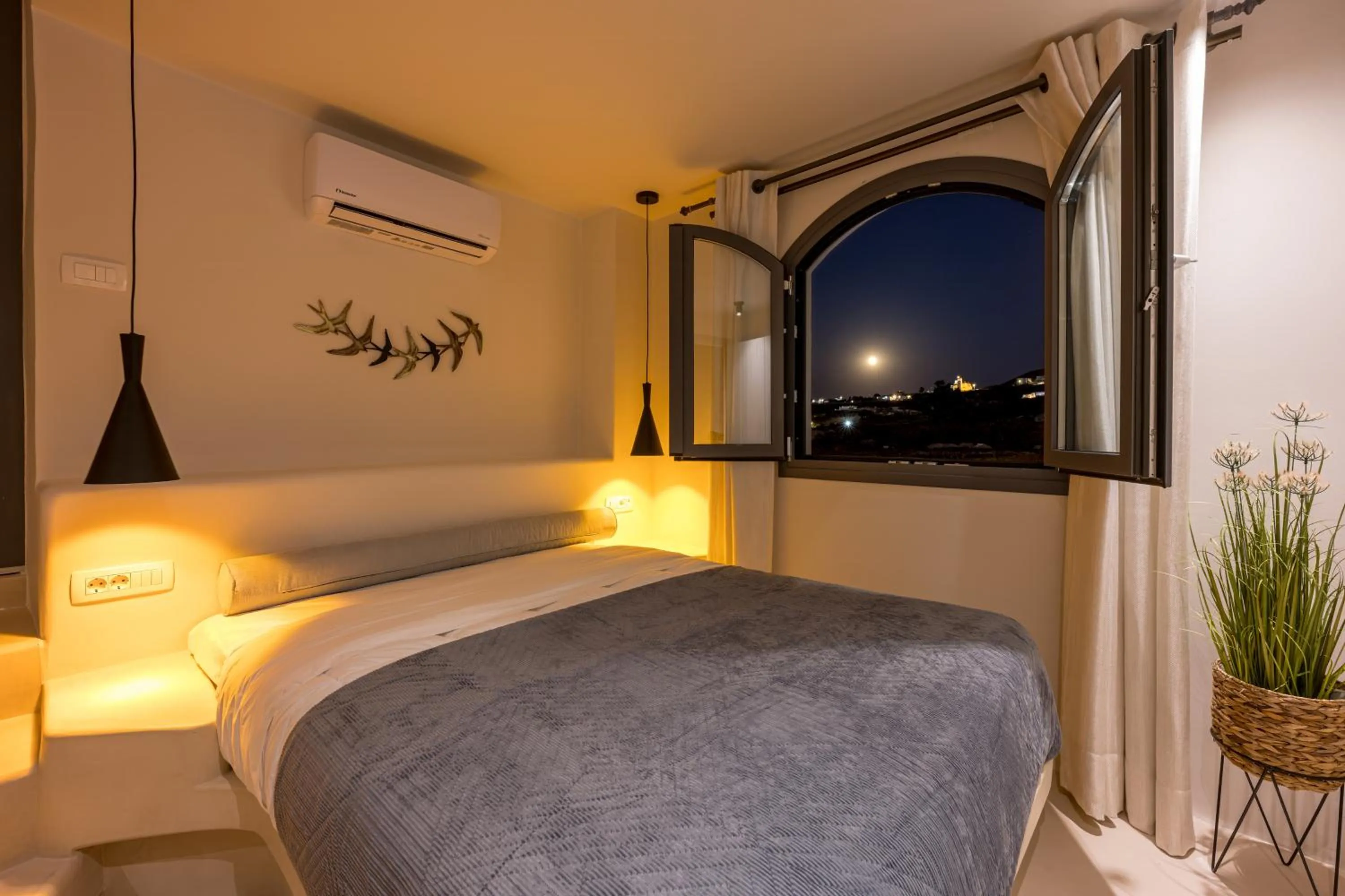 Bed in Galaria Serenity Suites