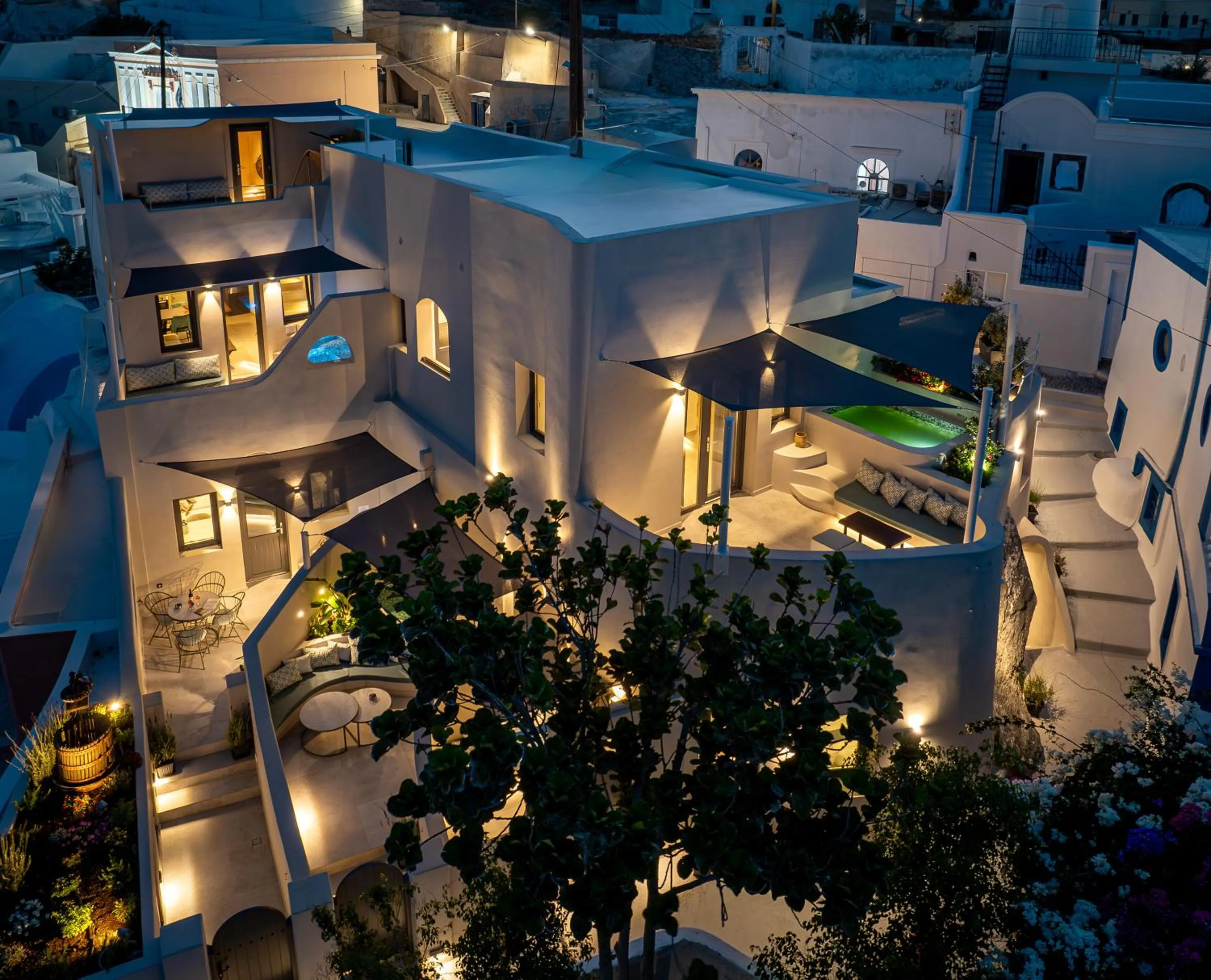 Property building in Galaria Serenity Suites