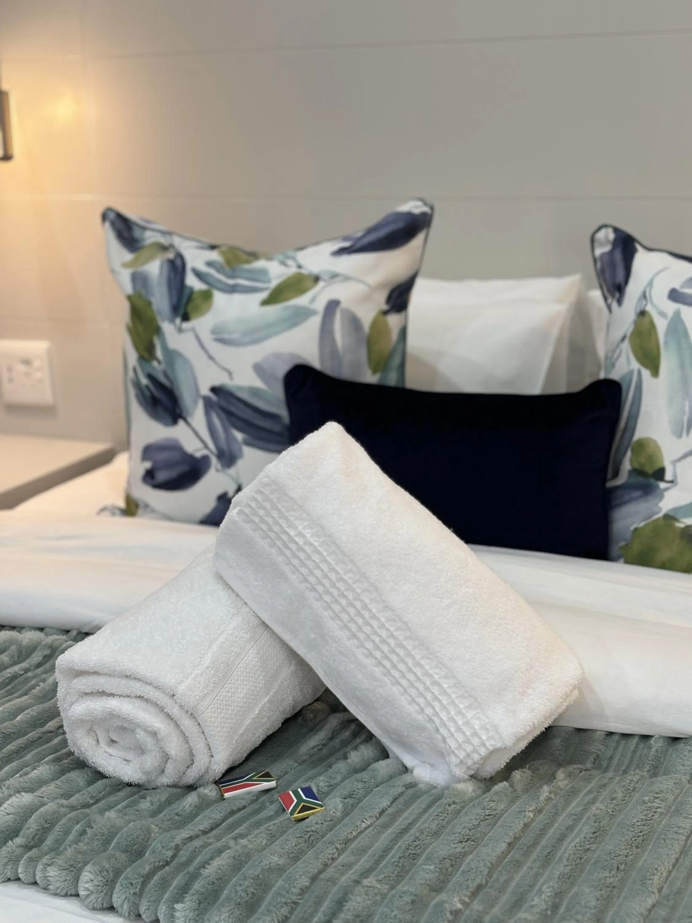 Deluxe King Suite in Accommodation Bedfordview - Hethersett Guesthouse