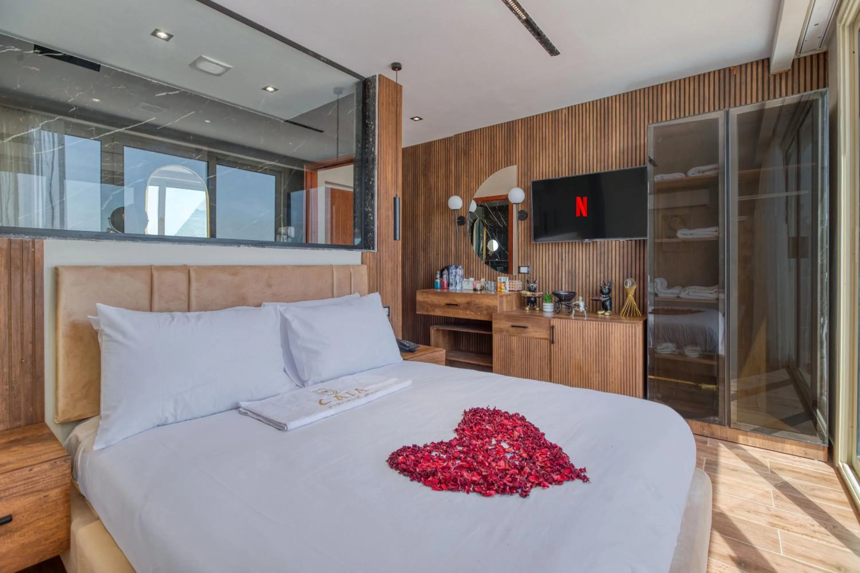 Bed in Gaia Pyramids Hotel