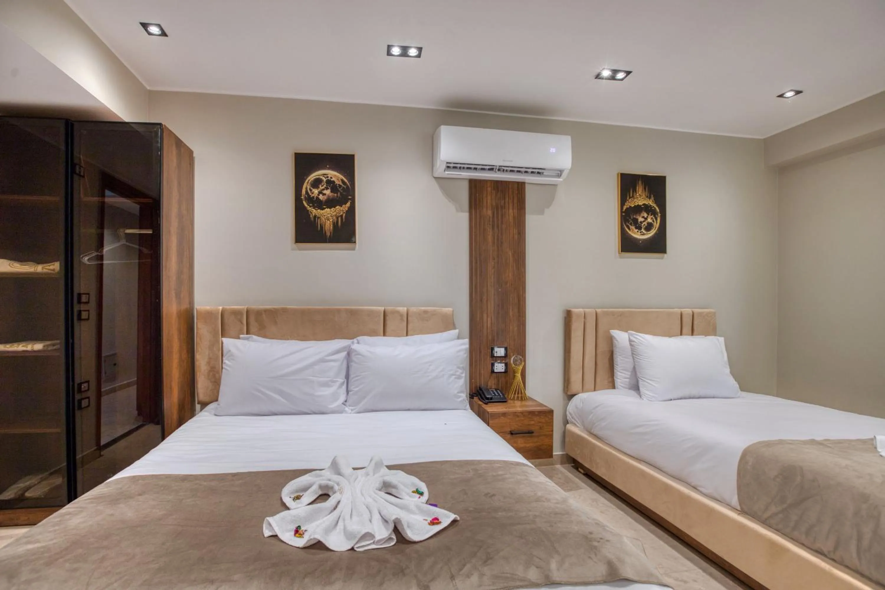 Bed in Gaia Pyramids Hotel