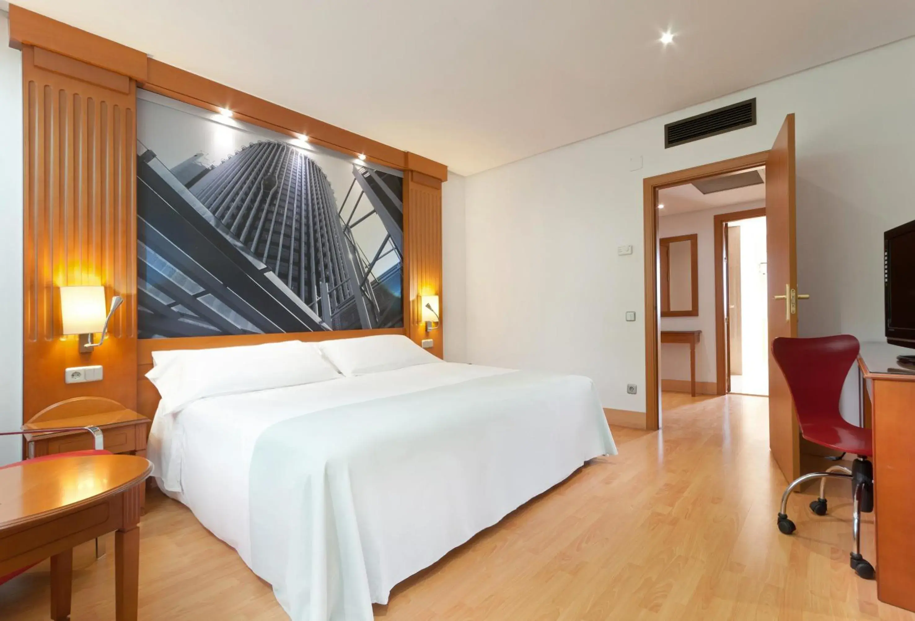 Bed in Gran Hotel Los Angeles Bed in Gran Hotel Los Angeles