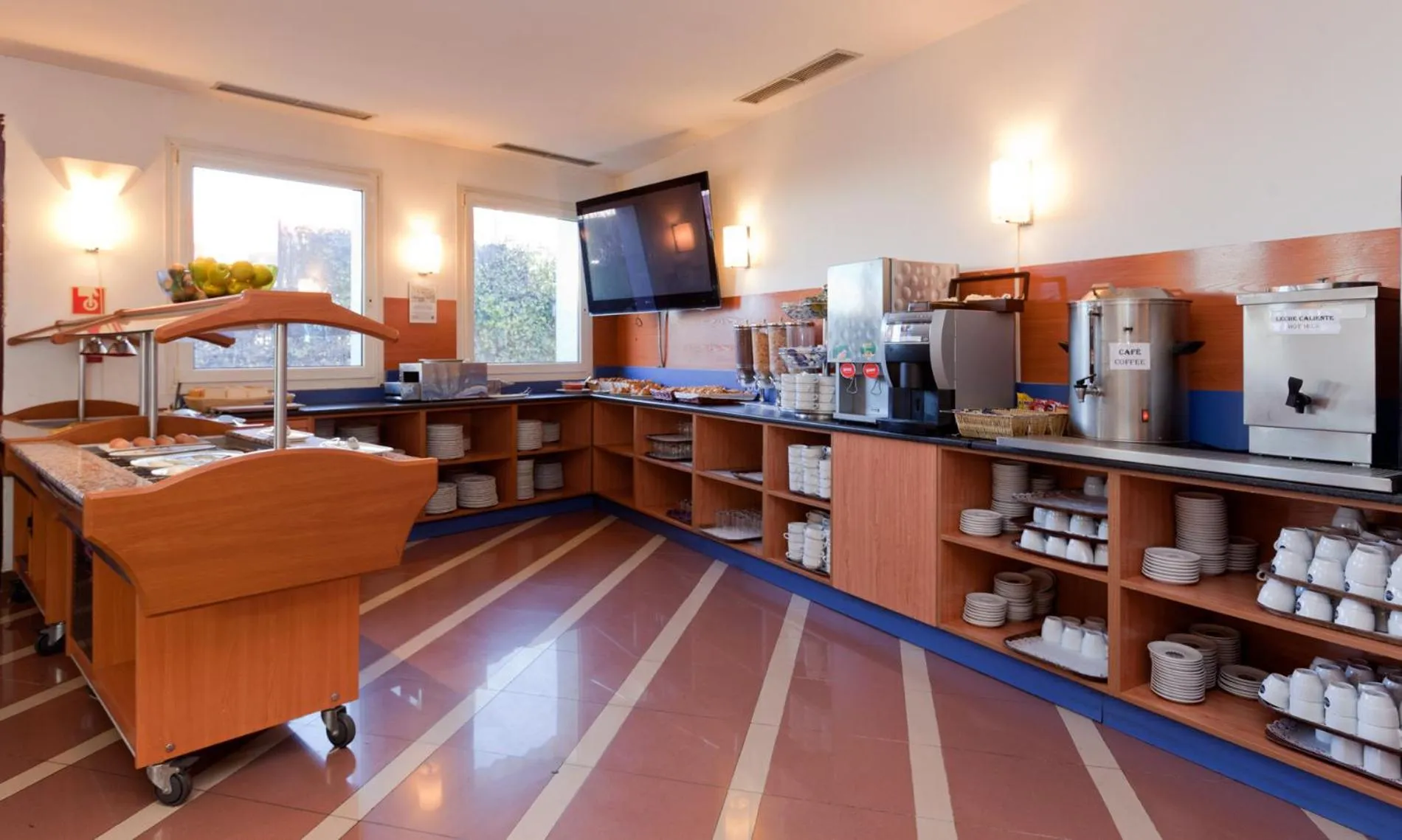 Breakfast in Gran Hotel Los Angeles