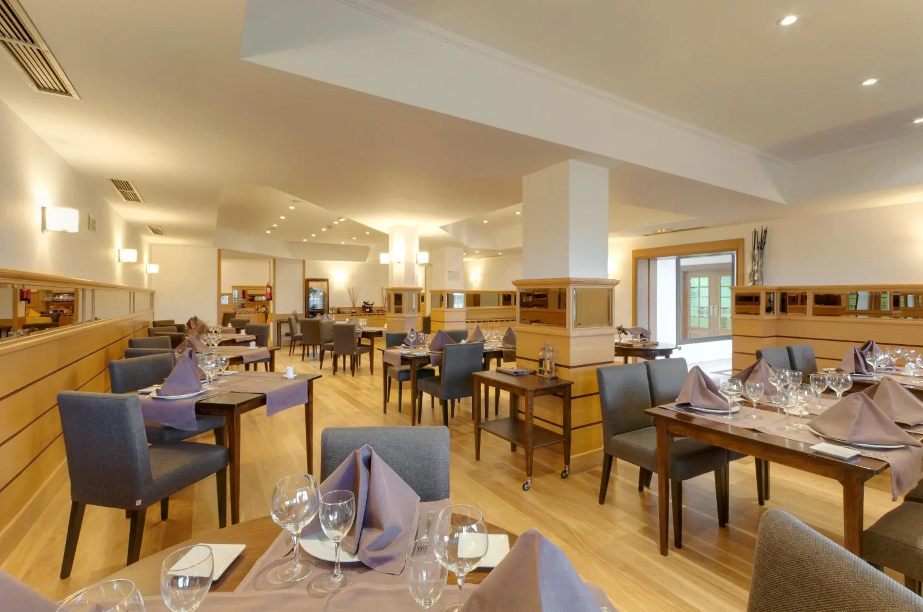 Restaurant/places to eat in Gran Hotel Los Angeles Restaurant/places to eat in Gran Hotel Los Angeles