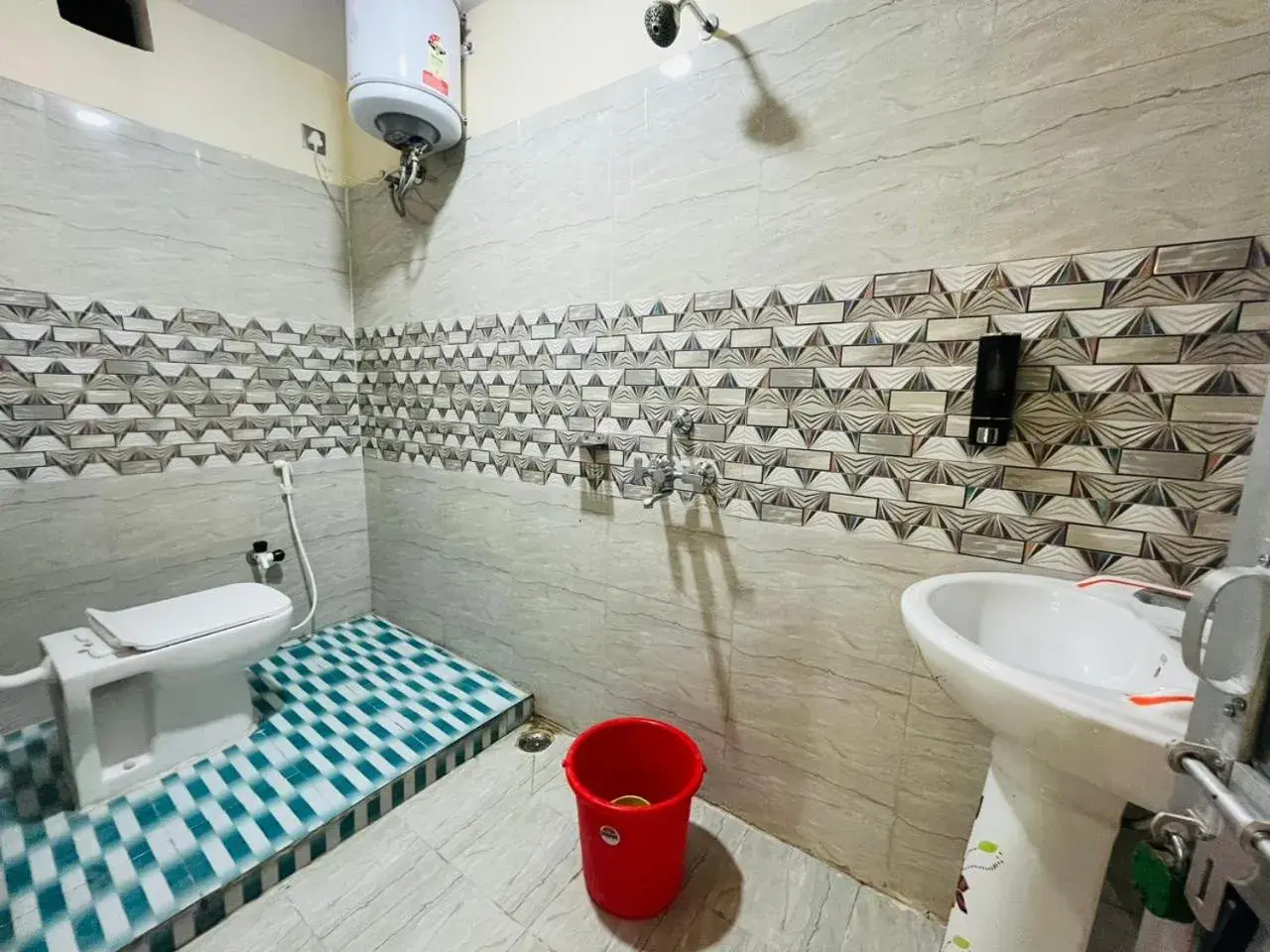 Bathroom in SS Hotel Bathroom in SS Hotel