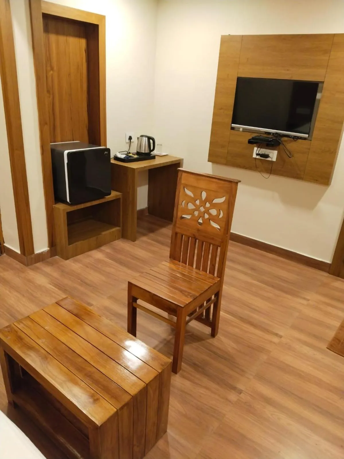 TV and multimedia in Hotel president park Coimbatore