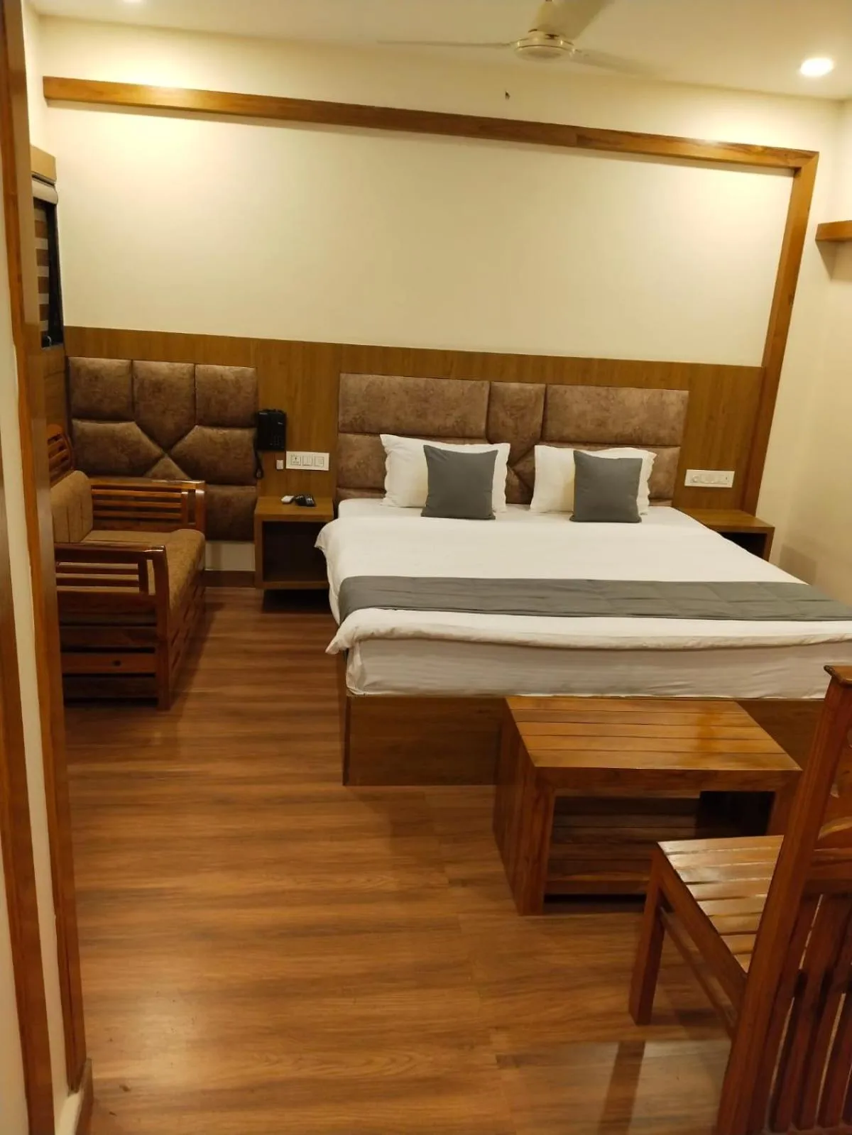 Bed in Hotel president park Coimbatore