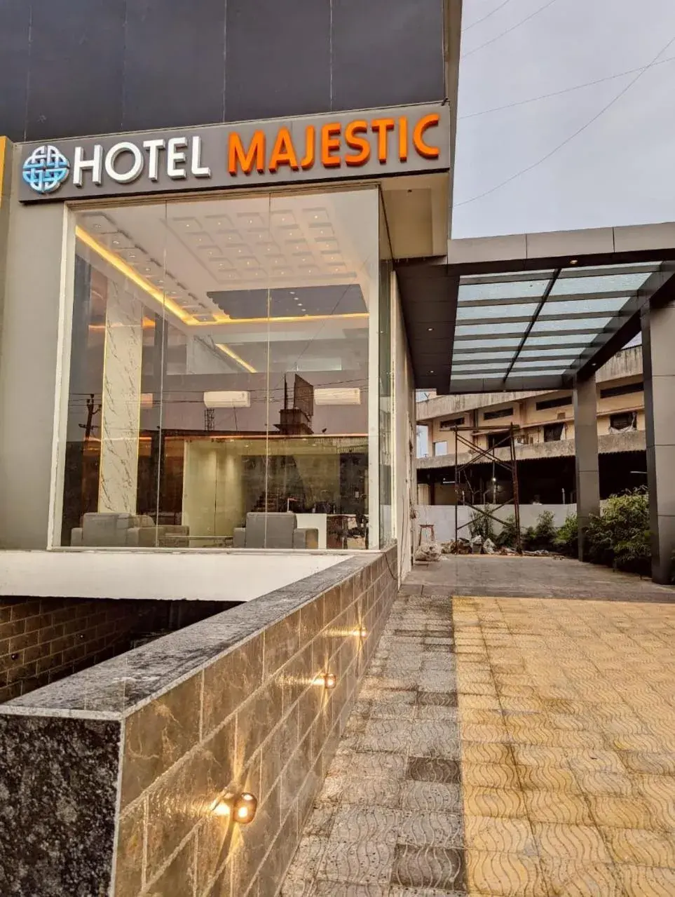 Property building in Hotel Majestic By NxtJen Hospitality Property building in Hotel Majestic By NxtJen Hospitality