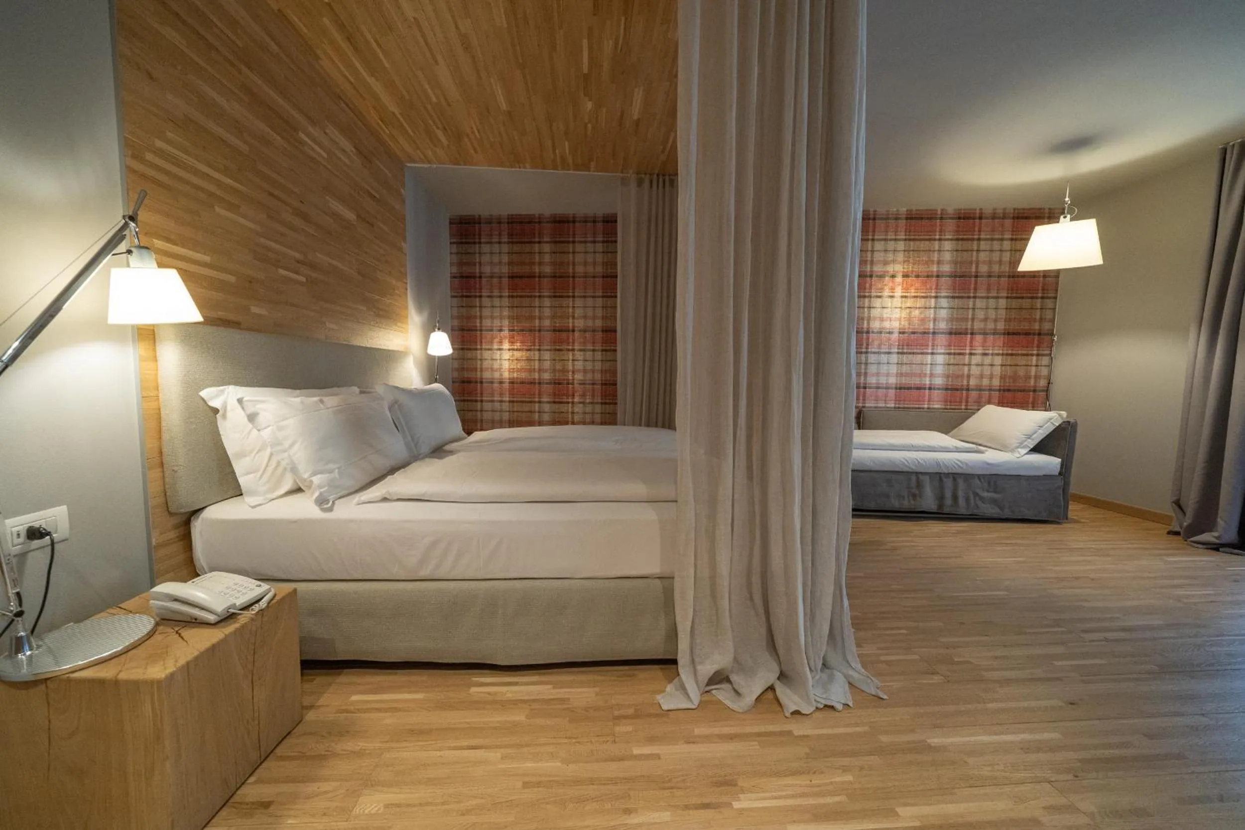 Photo of the whole room, Bed in Bach Boutique Hotel