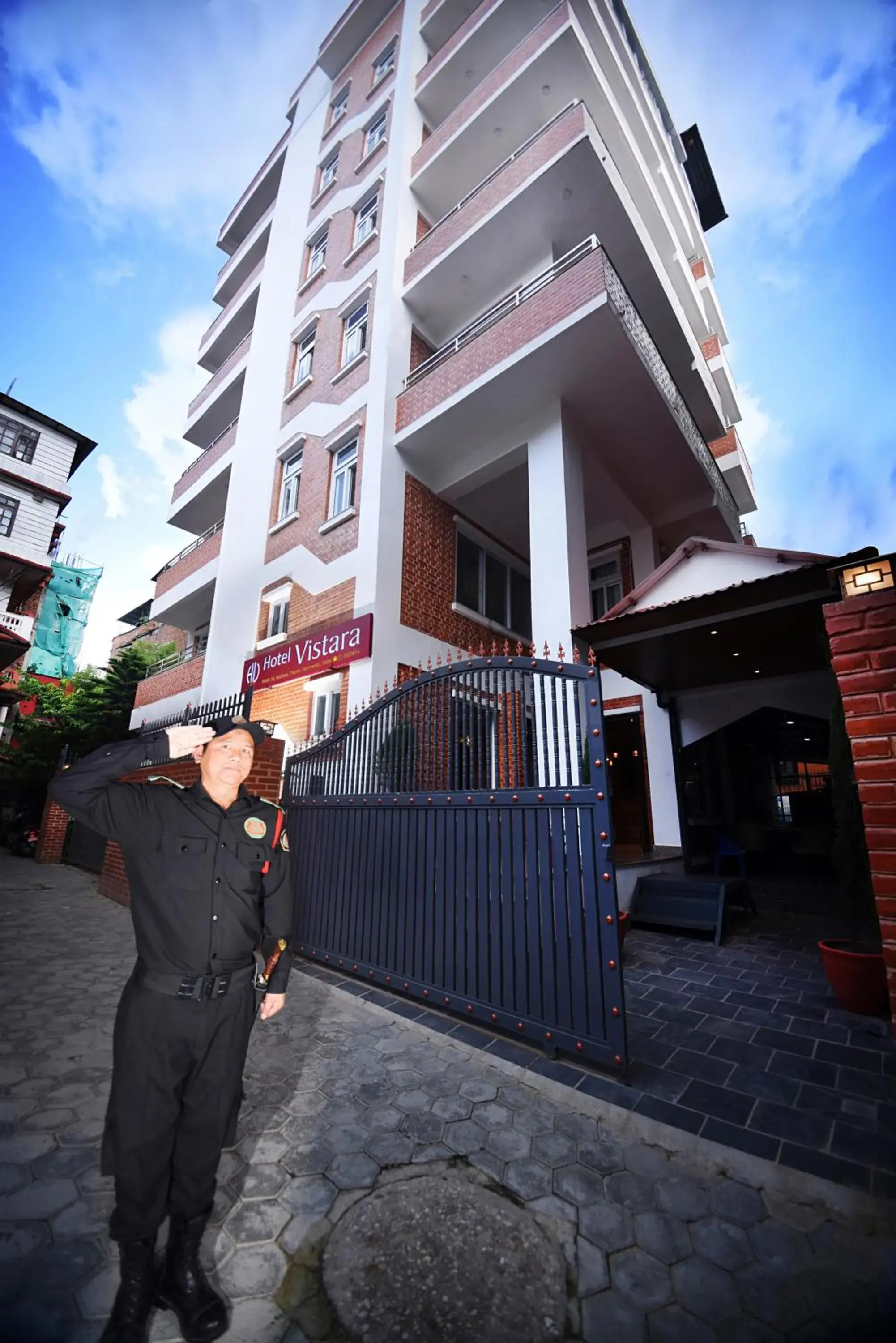 Property building in Hotel Vistara Property building in Hotel Vistara