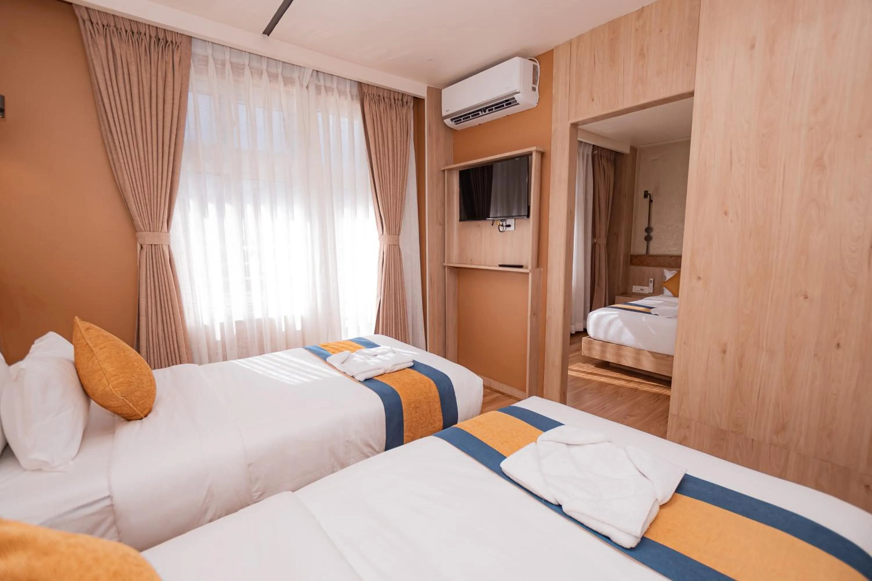 Bedroom, Bed in Hotel Vistara