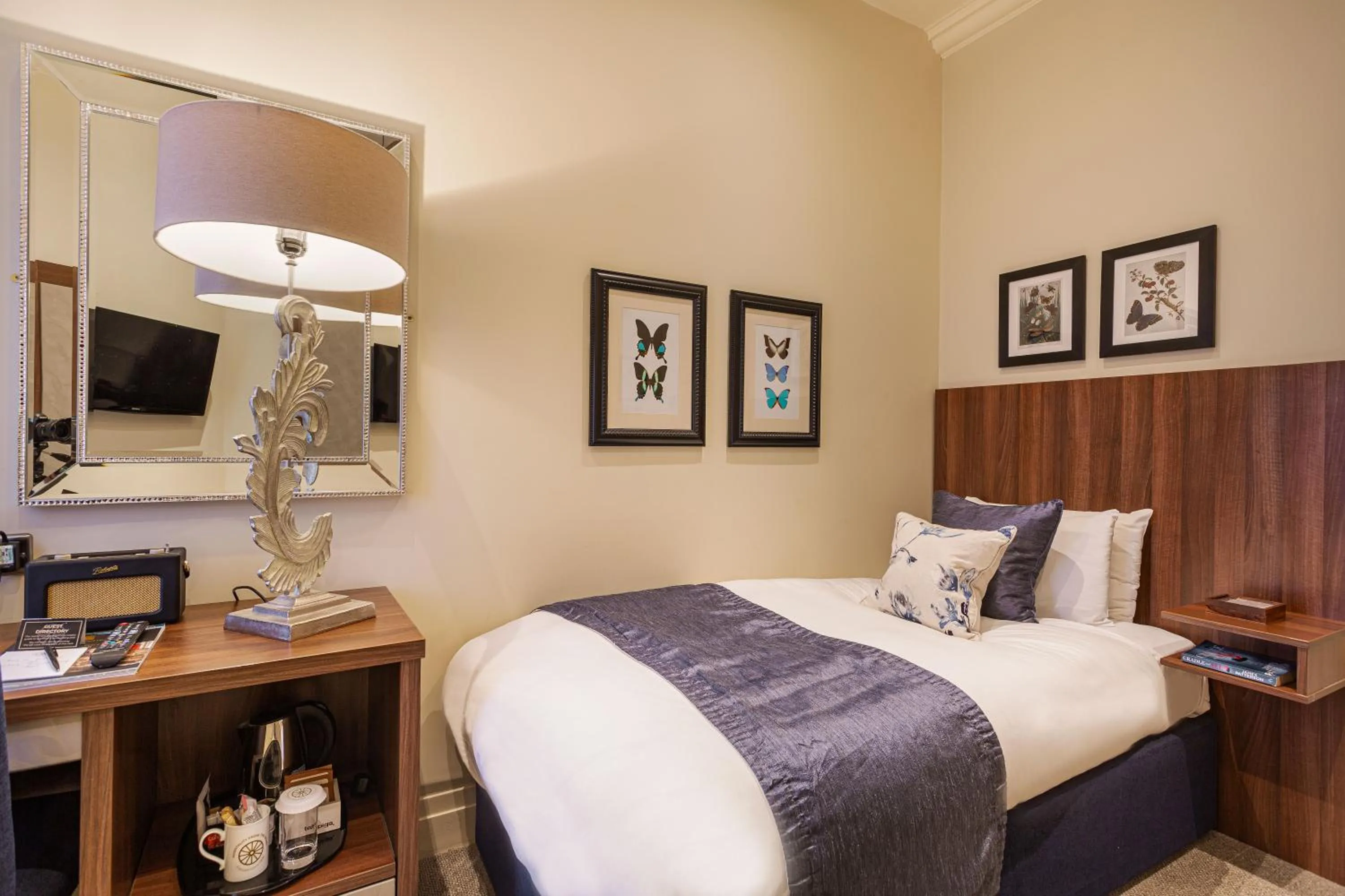 Bed in The Kings Head Hotel, Richmond, North Yorkshire - The Coaching Inn Group