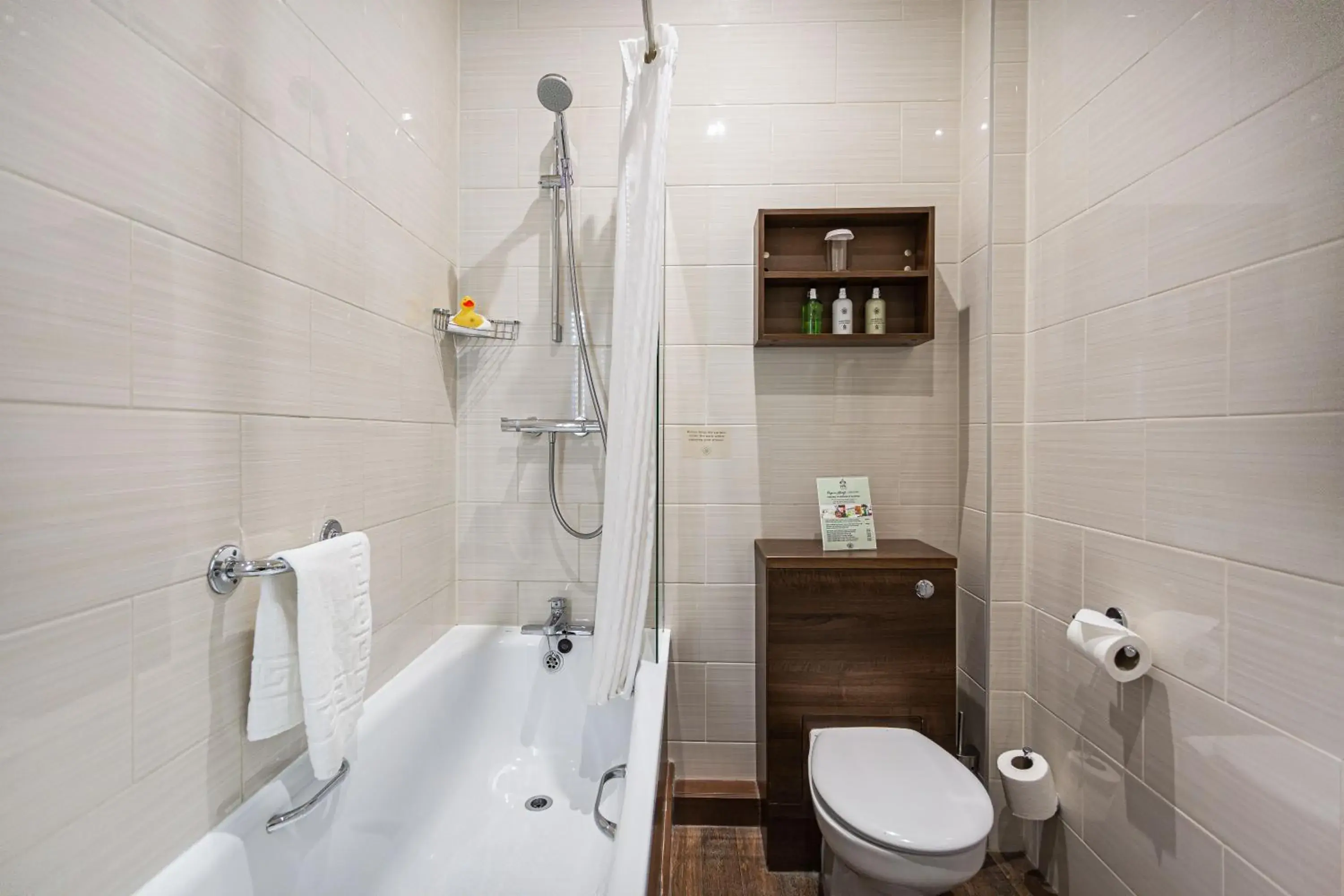 Bathroom in The Kings Head Hotel, Richmond, North Yorkshire - The Coaching Inn Group Bathroom in The Kings Head Hotel, Richmond, North Yorkshire - The Coaching Inn Group