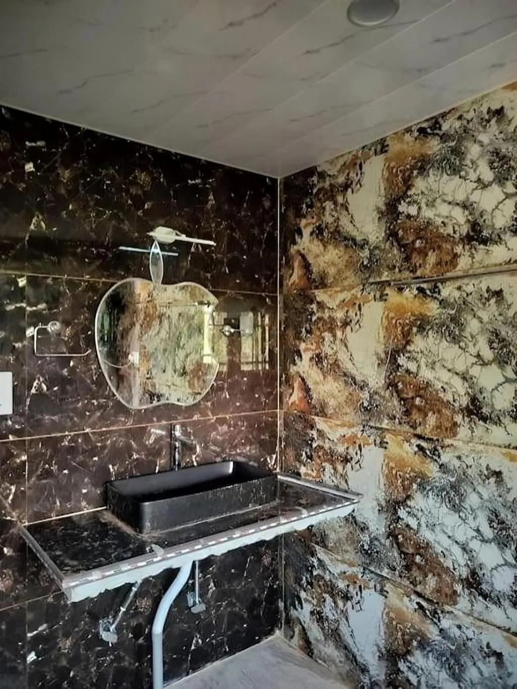 Bathroom in The Bilt farmhouse