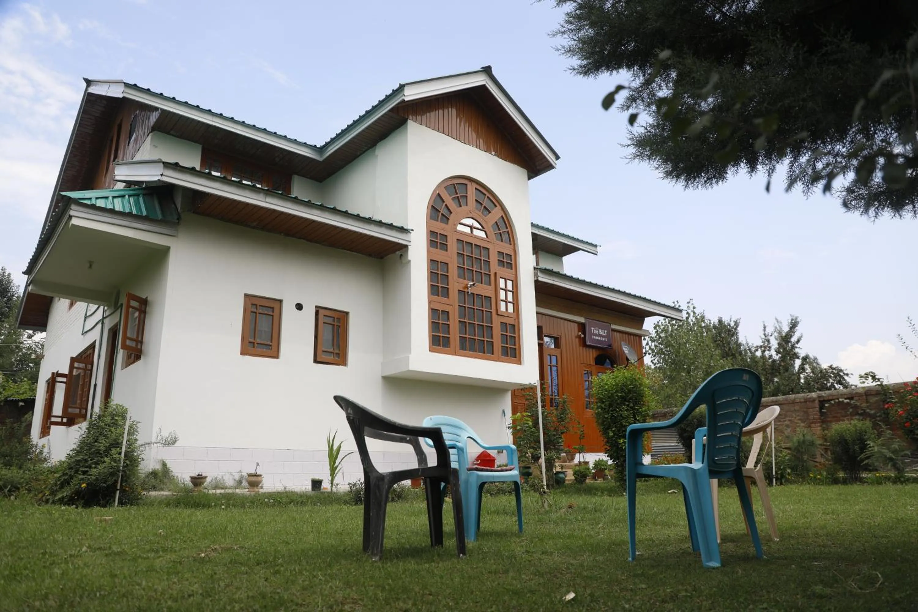 Garden in The Bilt farmhouse