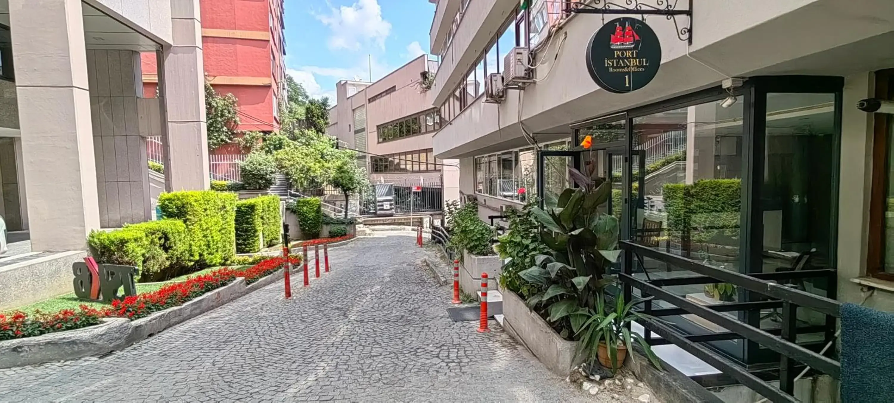 Property building in İstanbul Port Hotel Property building in İstanbul Port Hotel