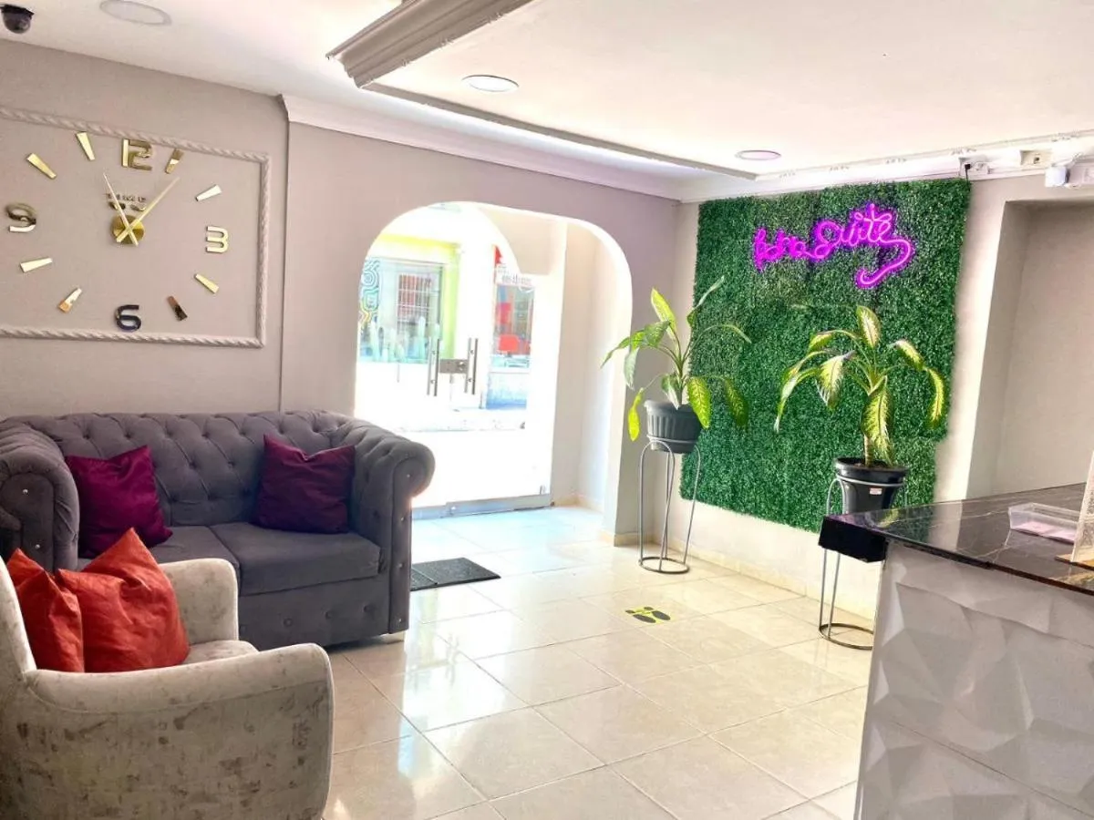 Seating area in H Bahia Suite