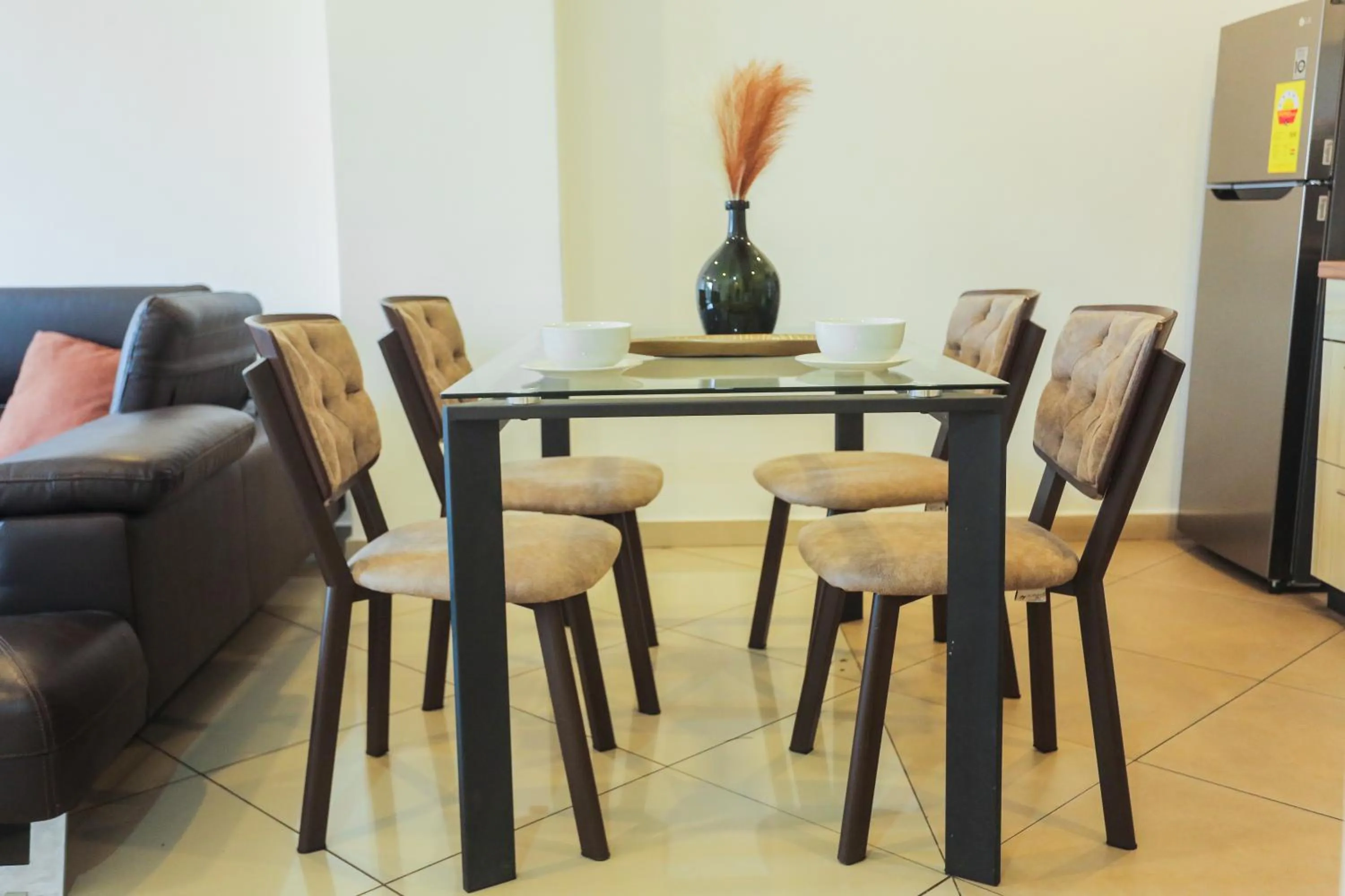 Dining area in Accra Luxury Apartments at Clifton Place
