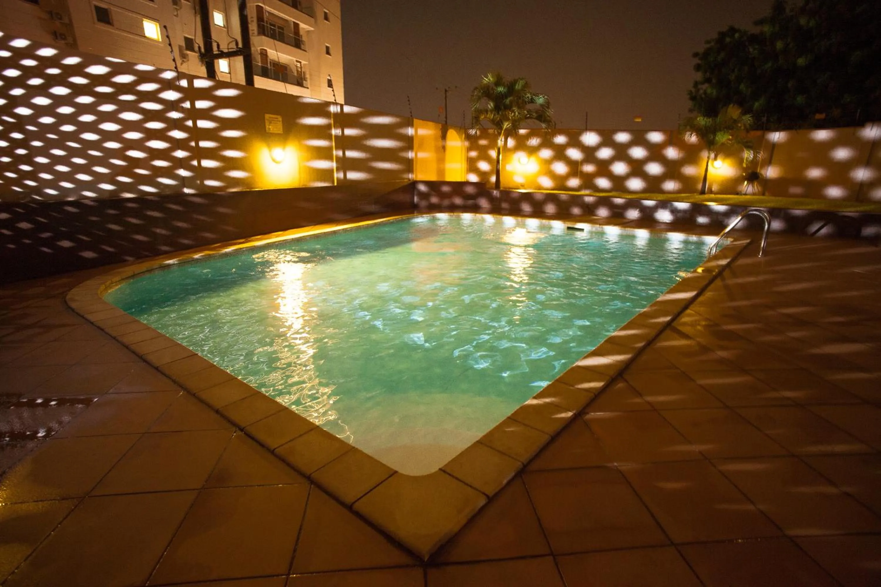 Swimming pool in Accra Luxury Apartments at Clifton Place