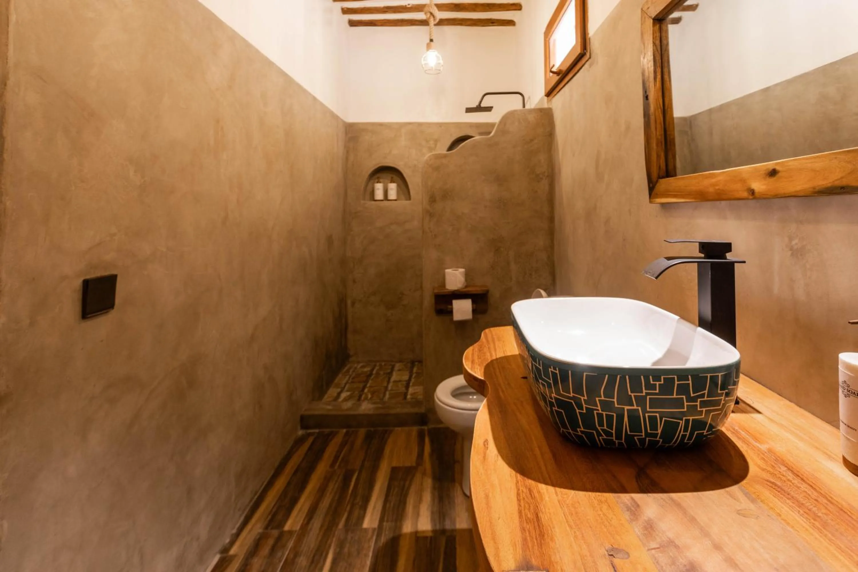 Bathroom in Casa Ananda Boutique Hotel