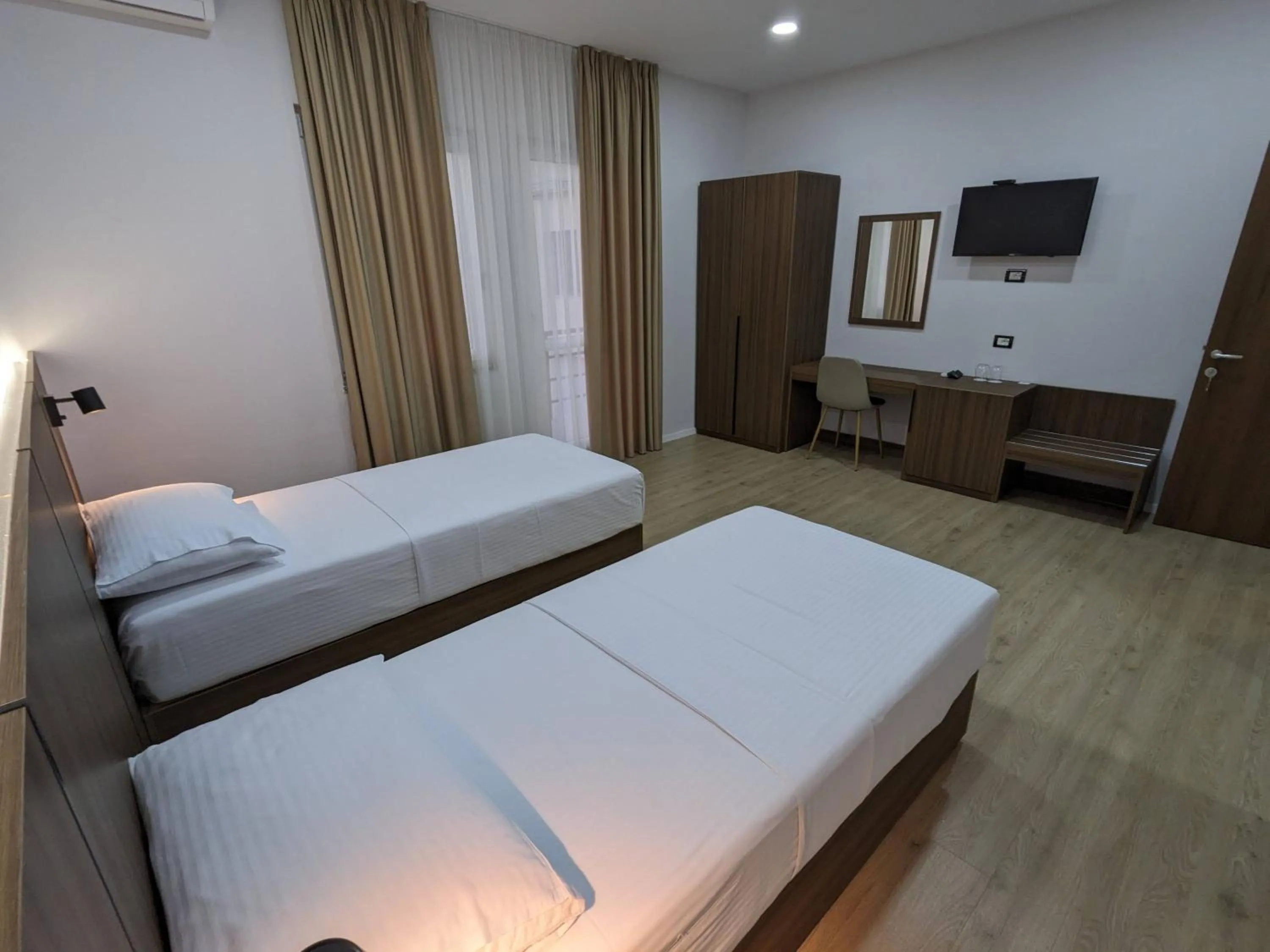 TV and multimedia, Bed in Hotel Aleks