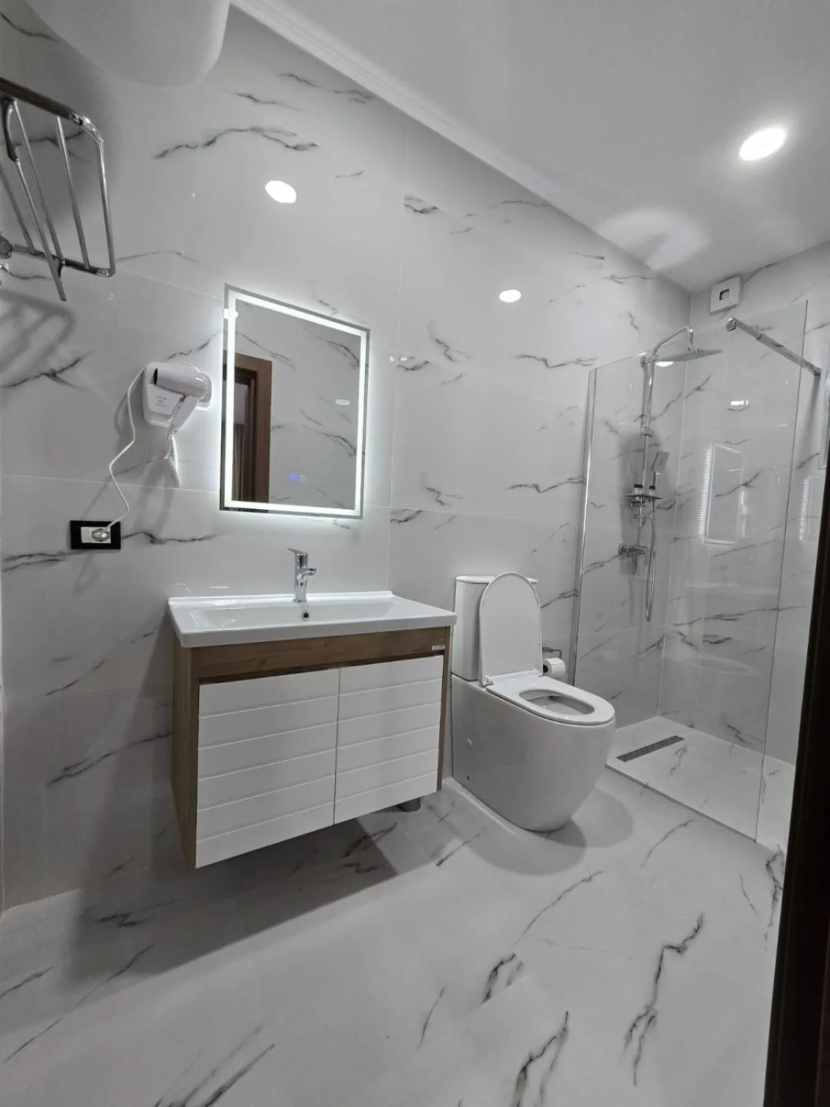 Bathroom in Hotel Aleks