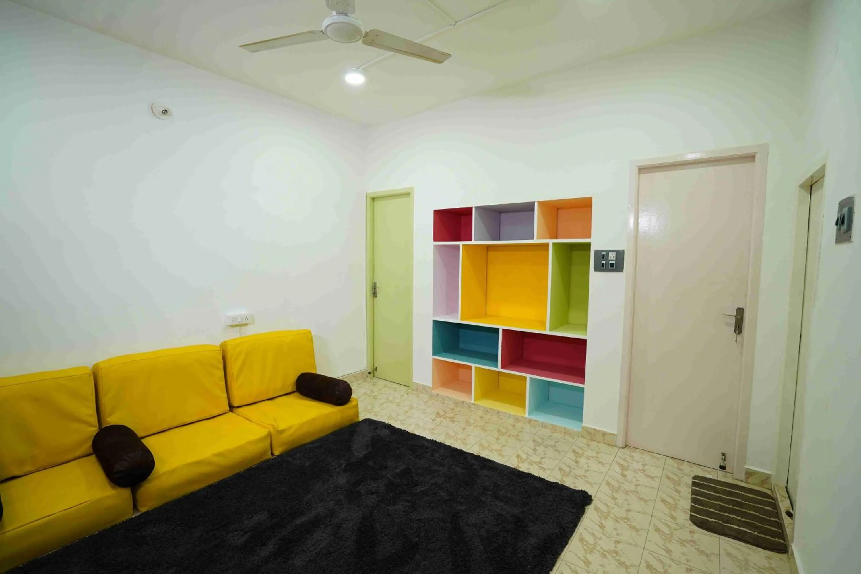 Communal lounge/ TV room in Cayzen