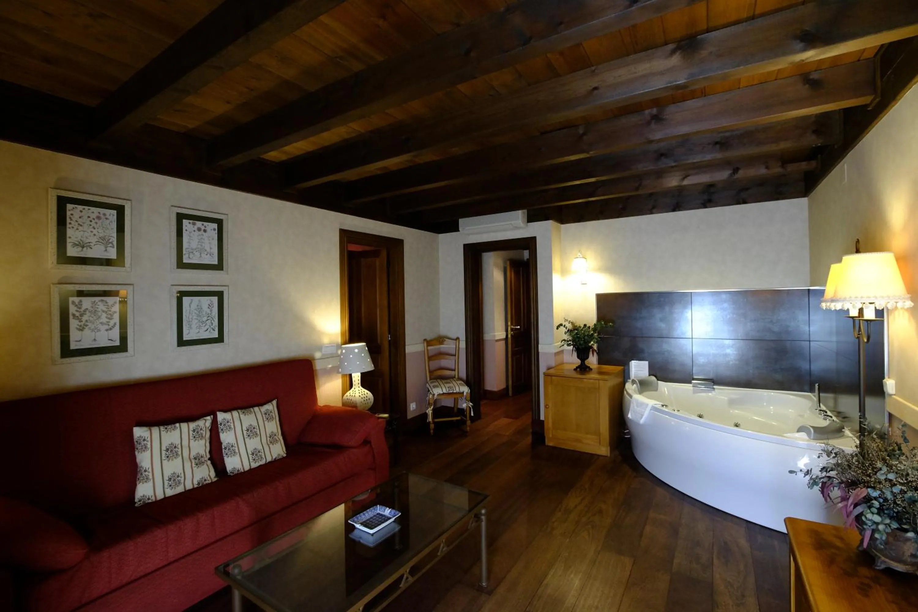 Living room in Hotel Pradas Ordesa