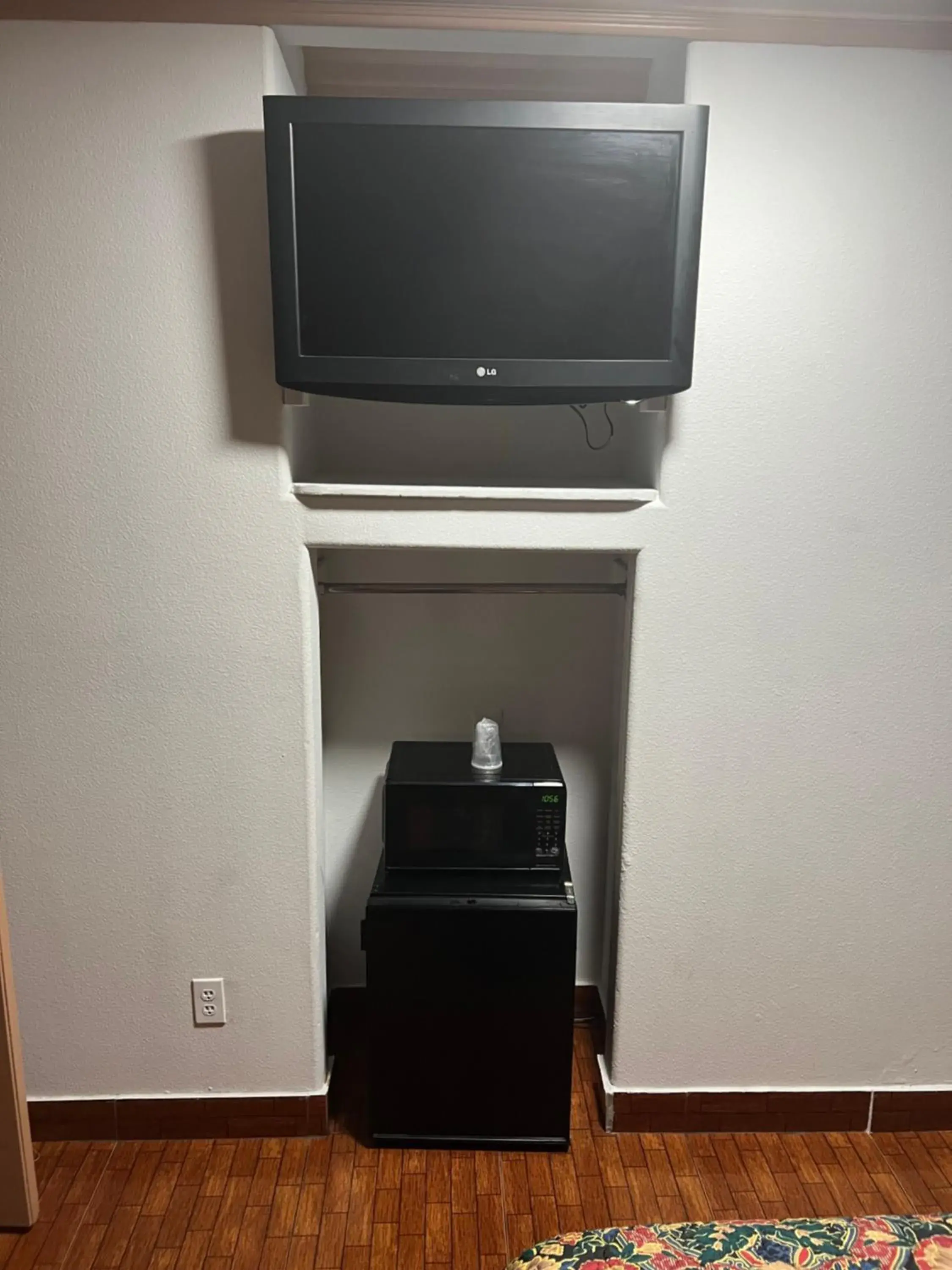 TV and multimedia in King Motel TV and multimedia in King Motel