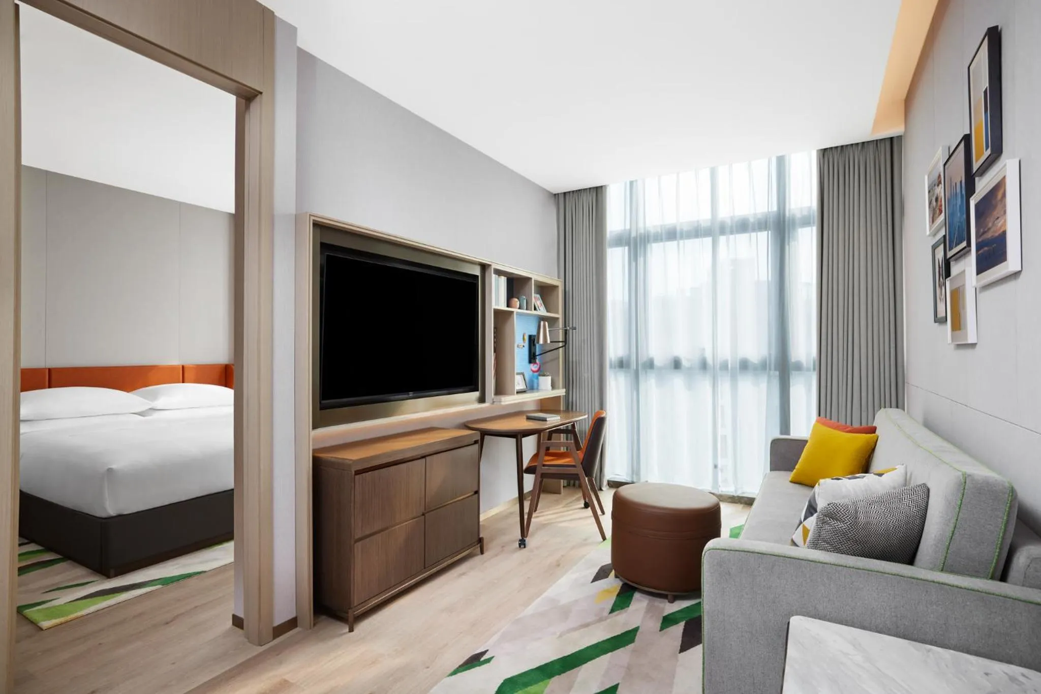 TV and multimedia in Home2 Suites by Hilton Shenzhen Qianhai Bao'an Center