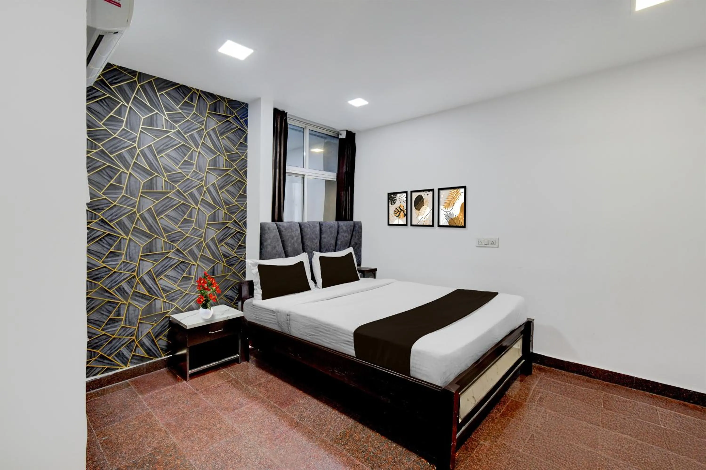 Super Townhouse Oak Q-City Techno Park