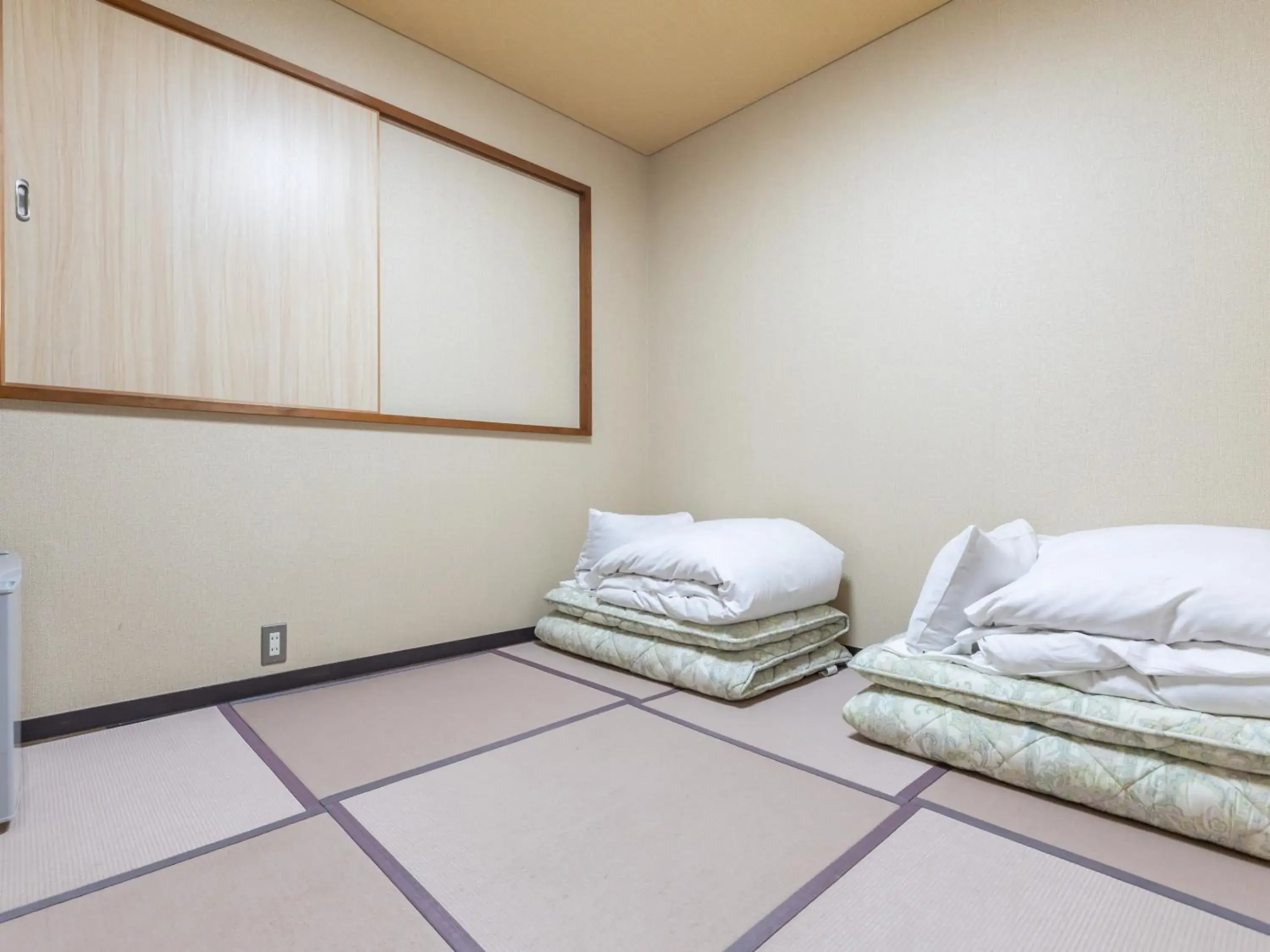Non-Smoking - Japanese-Style Room up to 2 guests in Tabist Takamatsu Pearl Hotel Non-Smoking - Japanese-Style Room up to 2 guests in Tabist Takamatsu Pearl Hotel