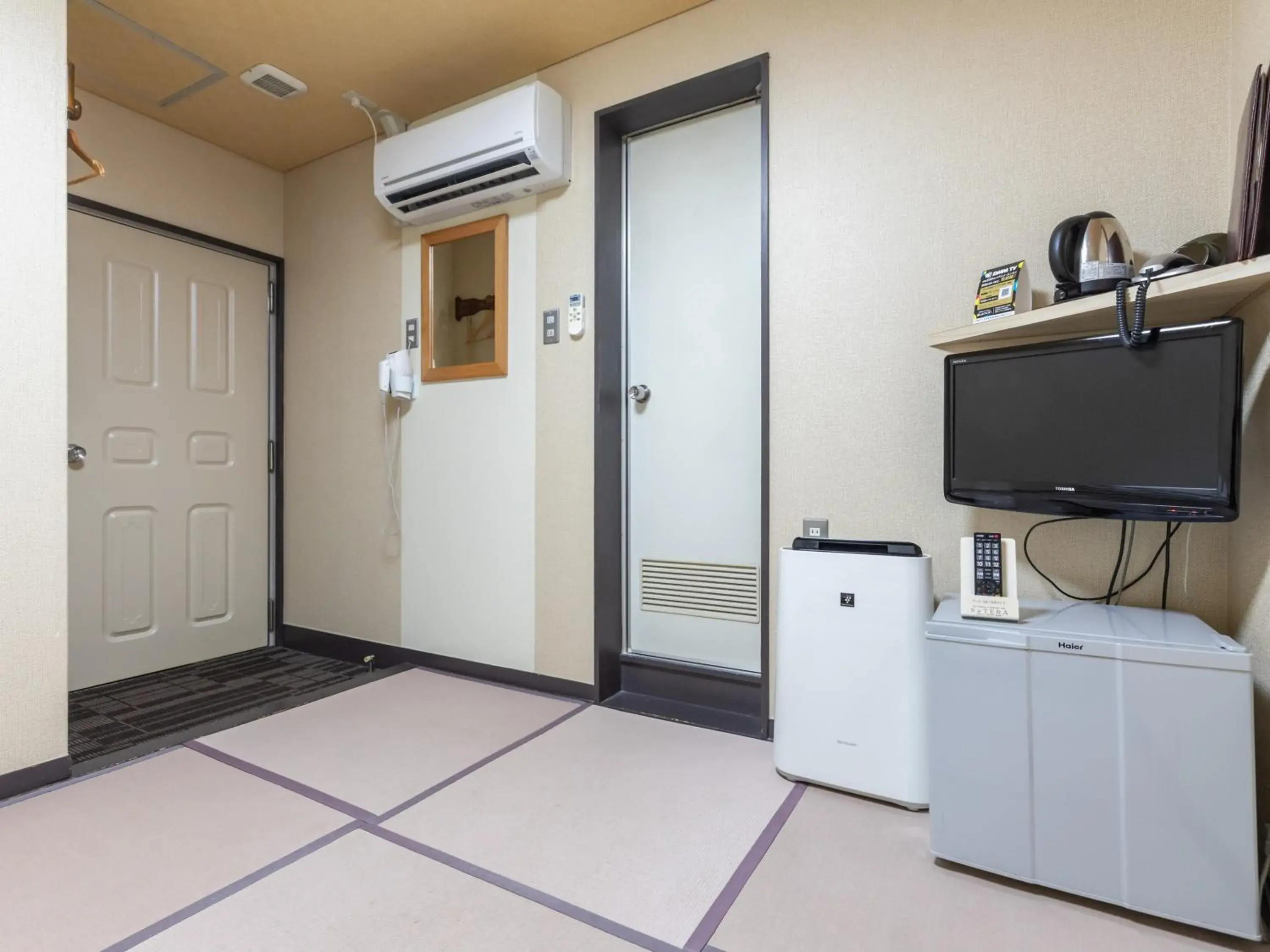 Non-Smoking - Japanese-Style Room up to 2 guests in Tabist Takamatsu Pearl Hotel Non-Smoking - Japanese-Style Room up to 2 guests in Tabist Takamatsu Pearl Hotel