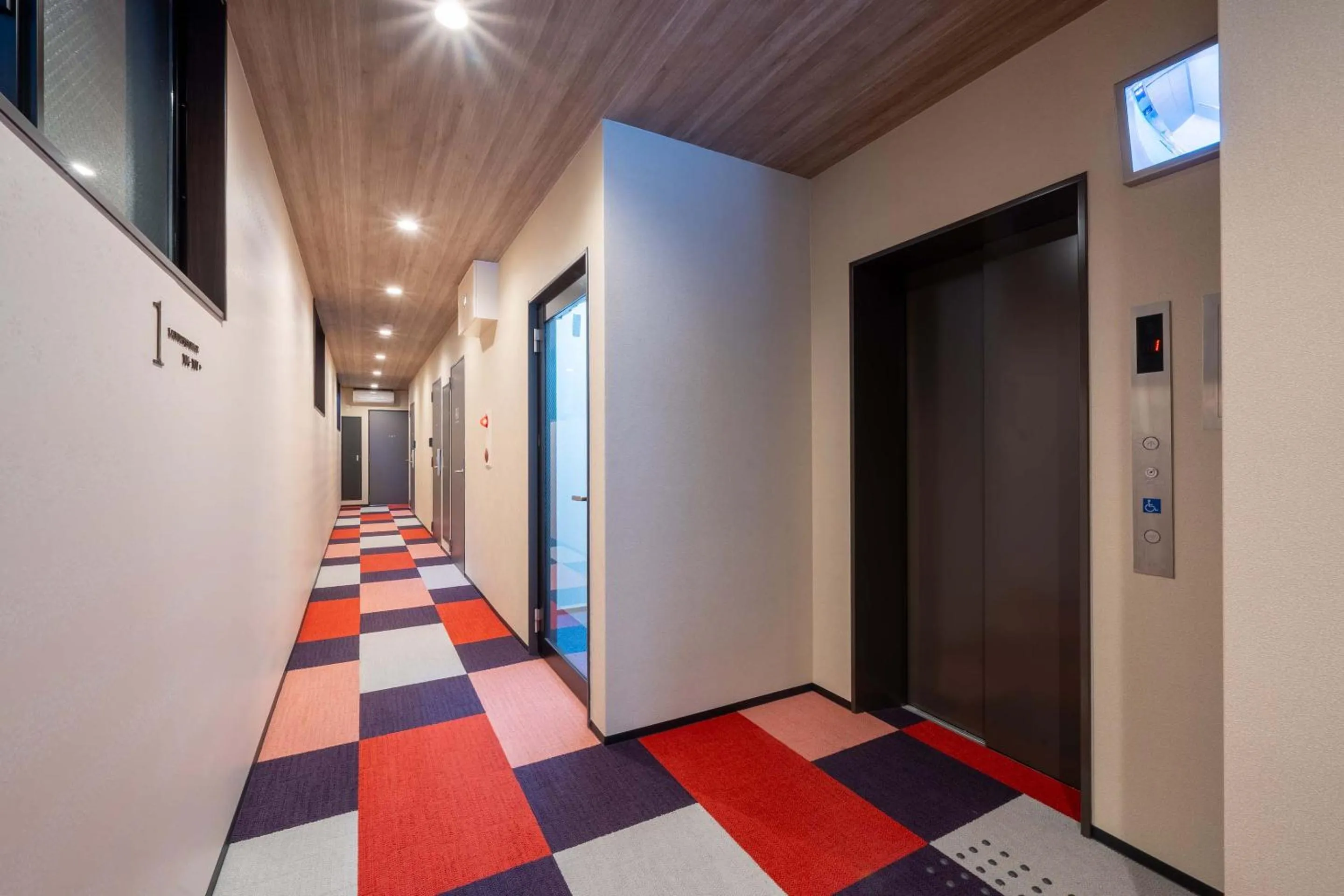 elevator in RESI STAY Yasaka