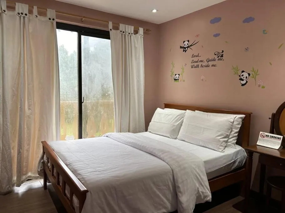 Bed in Crosswinds Resort Quadrille Home