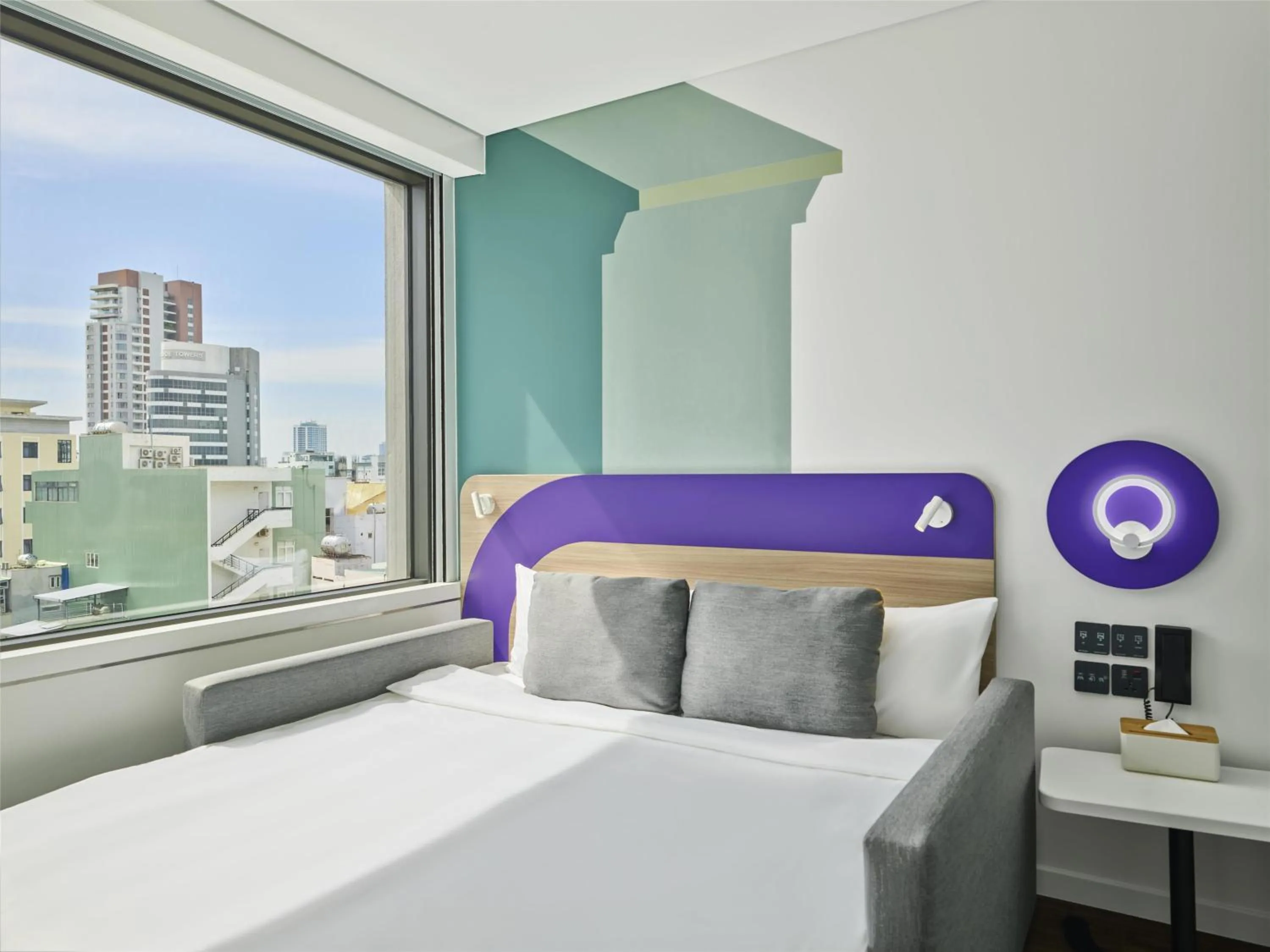 Bed in Tru by Hilton Da Nang City Centre